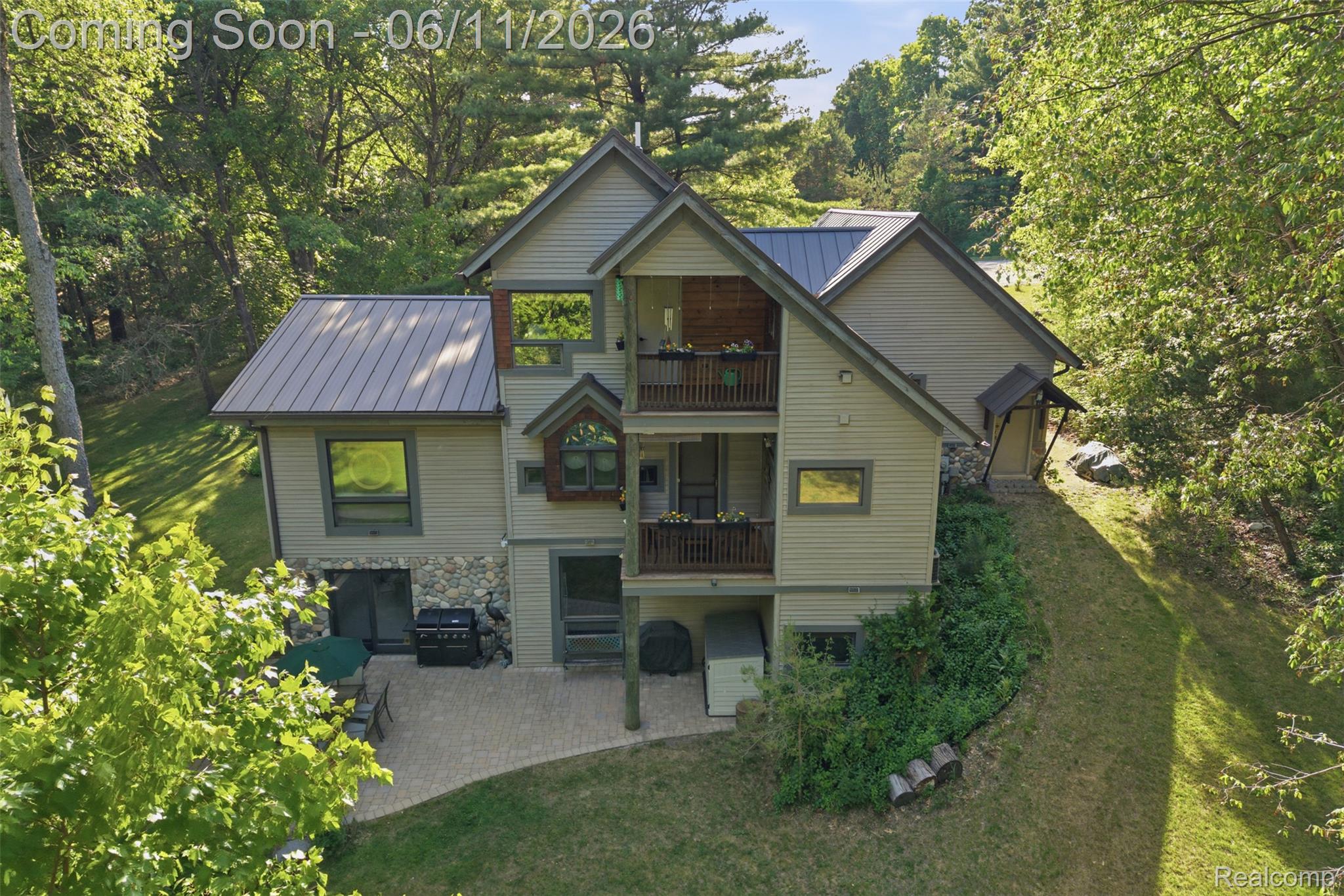 308 Nuthatch Road