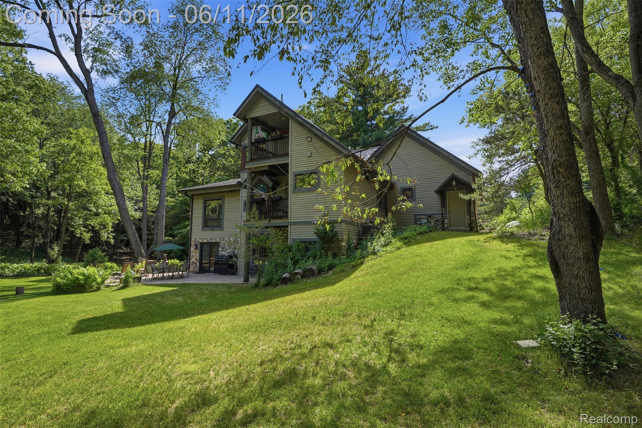 308 Nuthatch Road