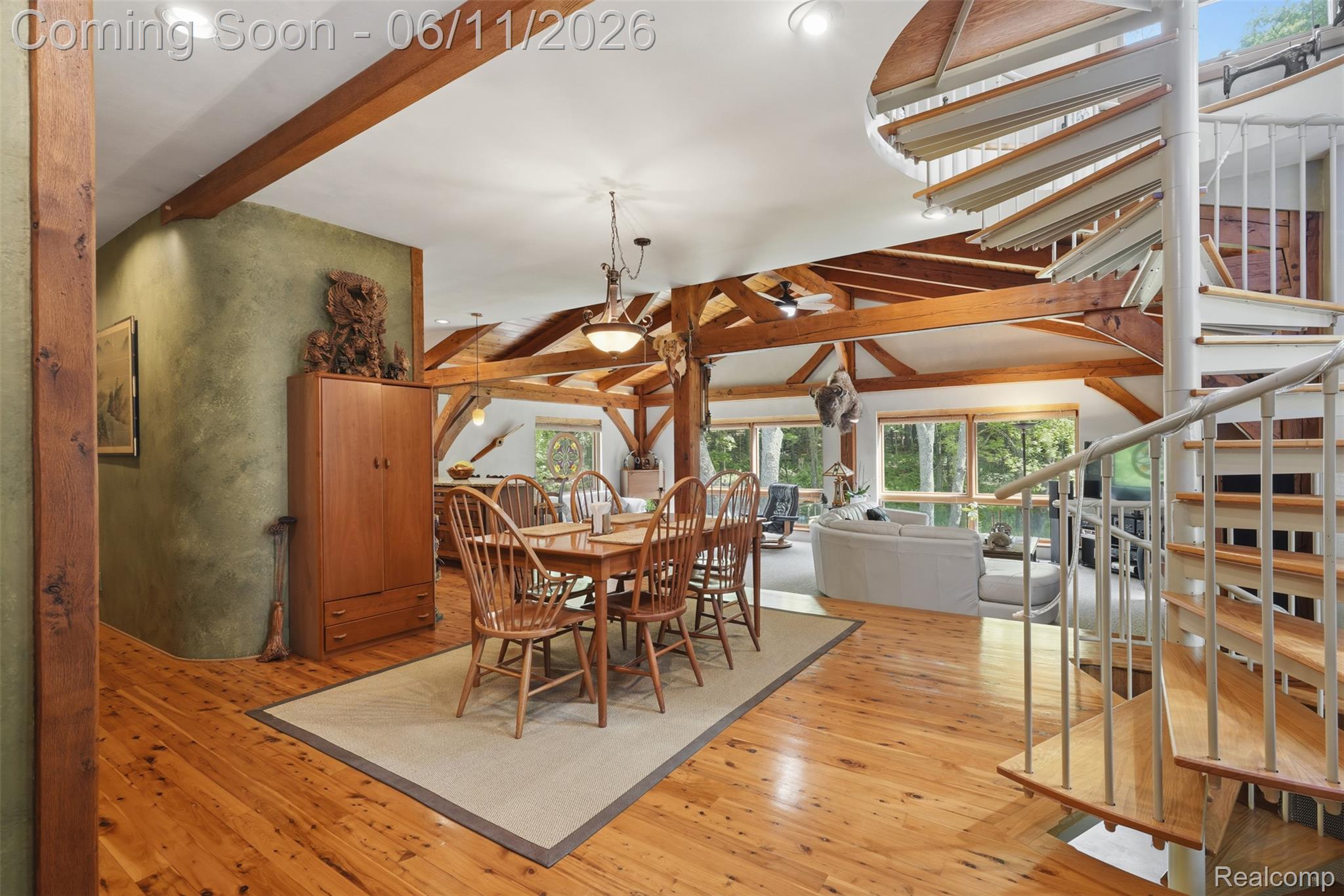308 Nuthatch Road
