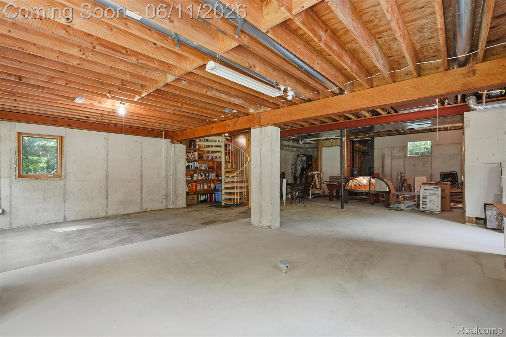 308 Nuthatch Road