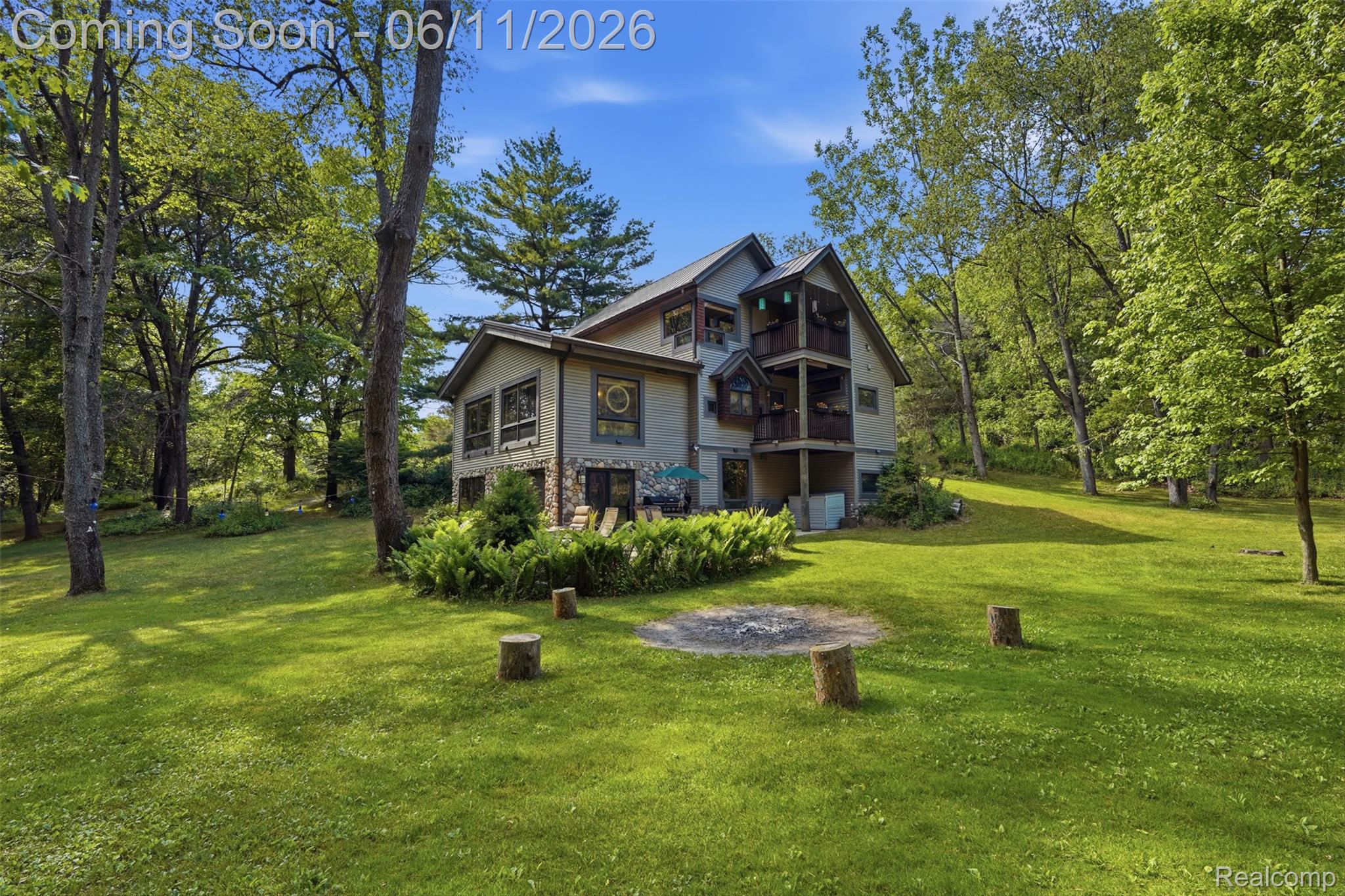308 Nuthatch Road