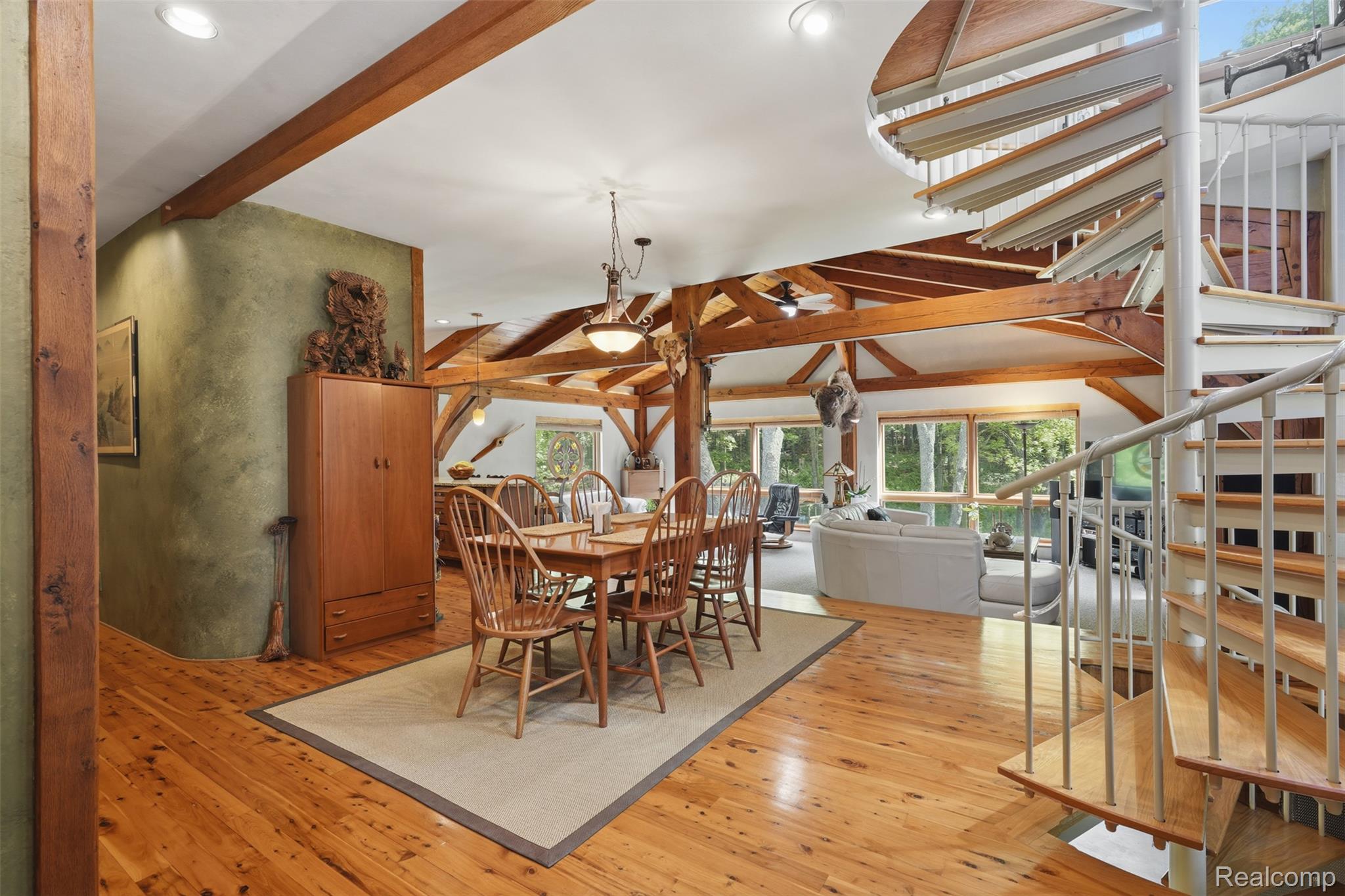 308 Nuthatch Road