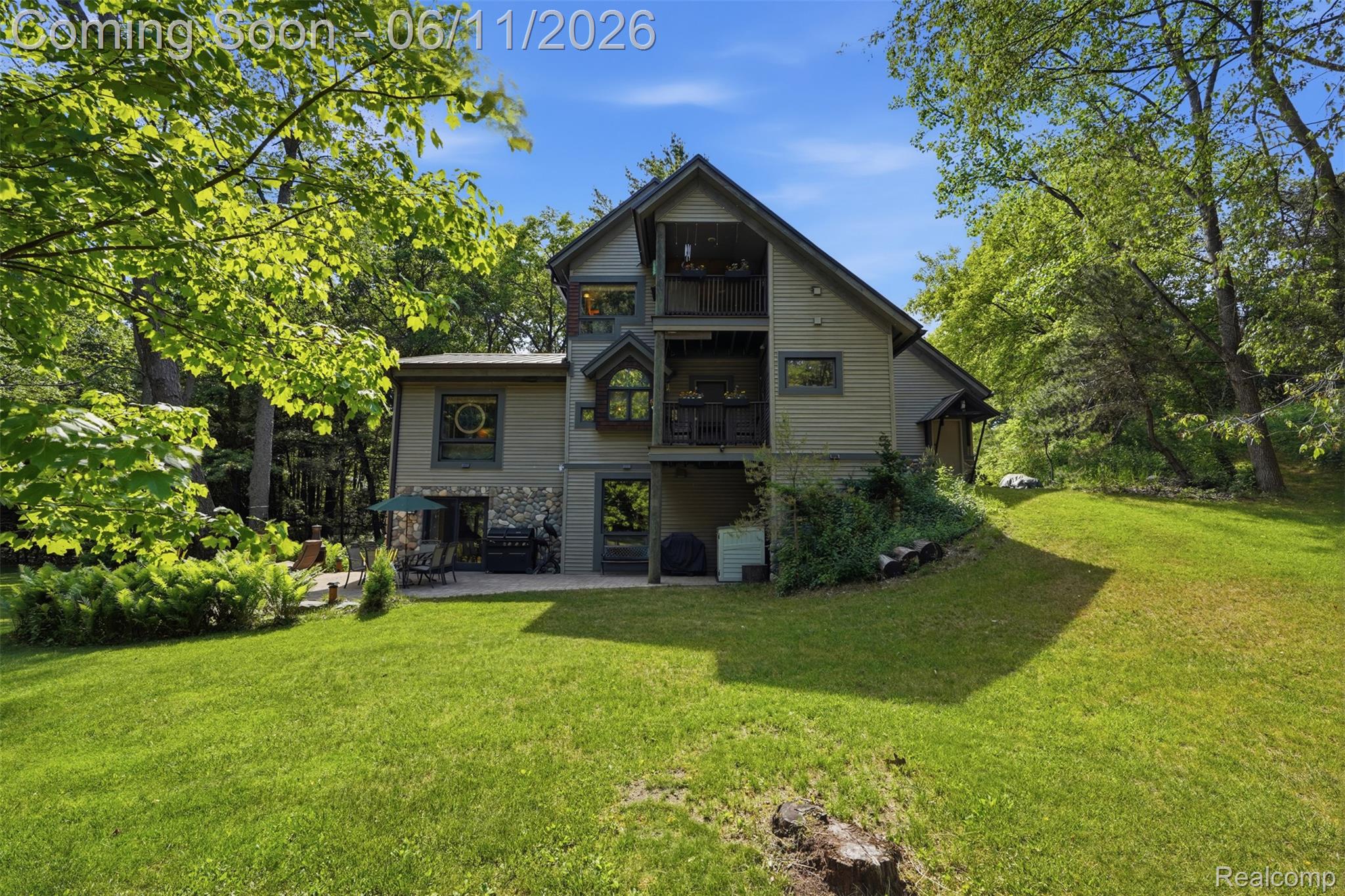 308 Nuthatch Road