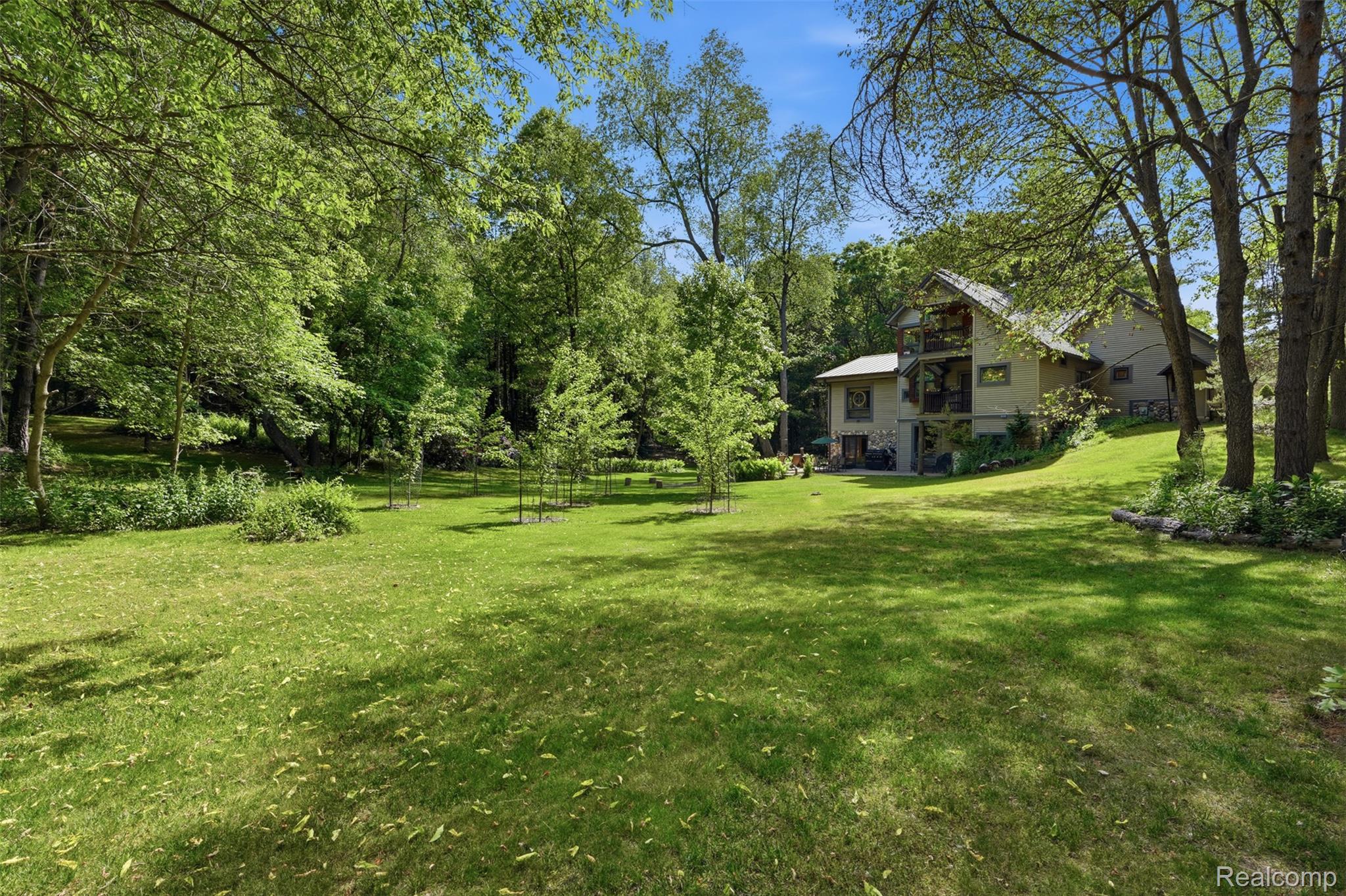308 Nuthatch Road