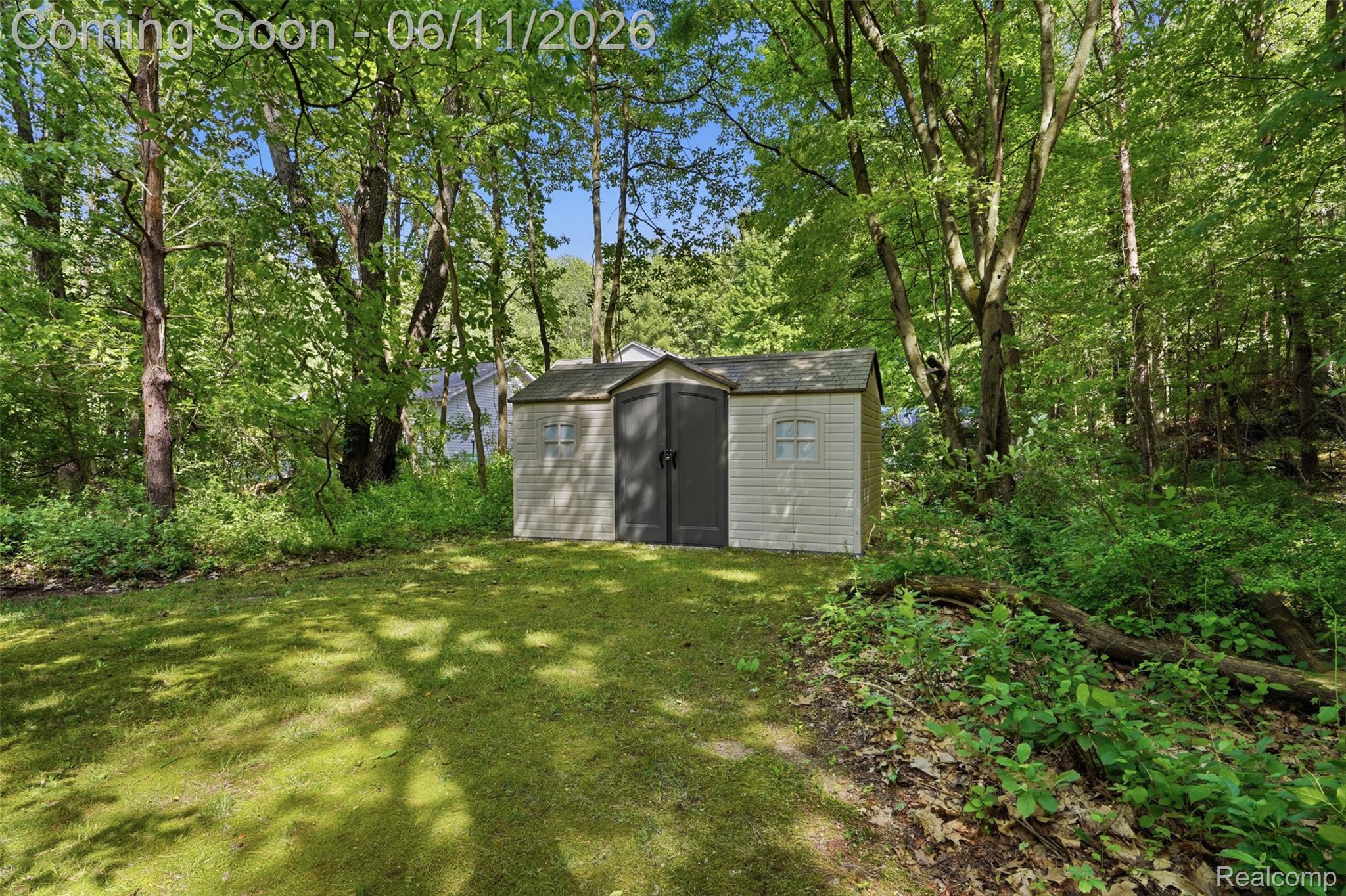 308 Nuthatch Road