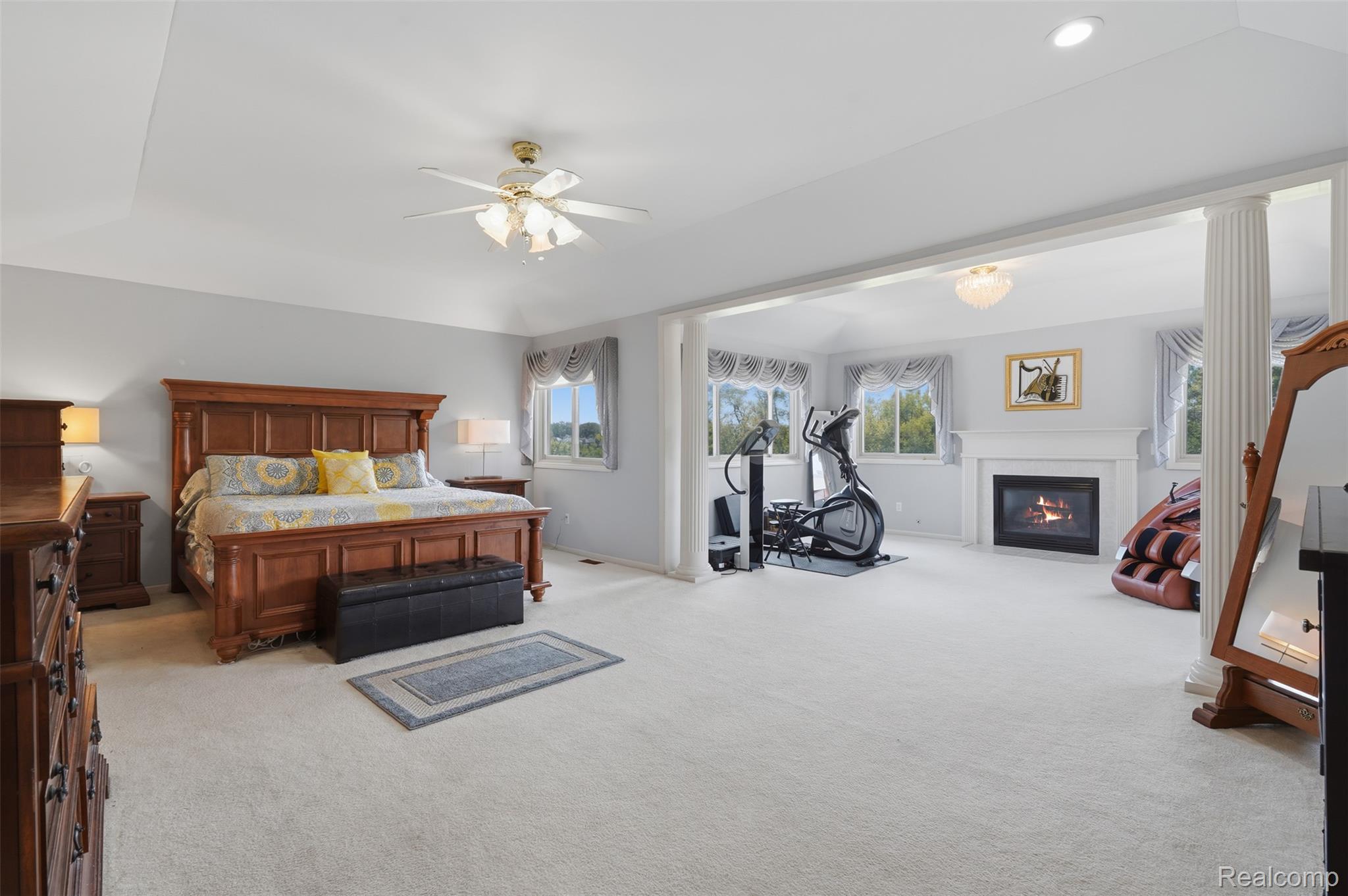 2935 Ivy Hill Drive