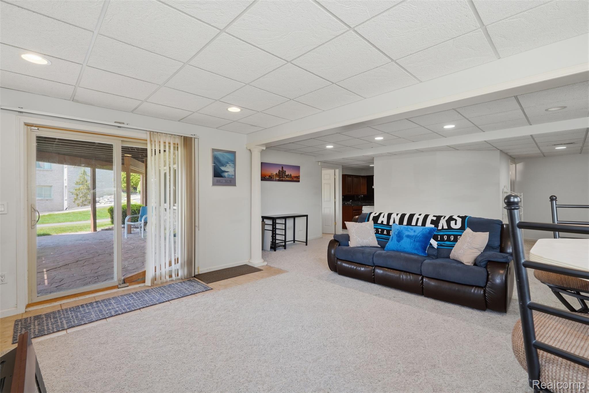 2935 Ivy Hill Drive