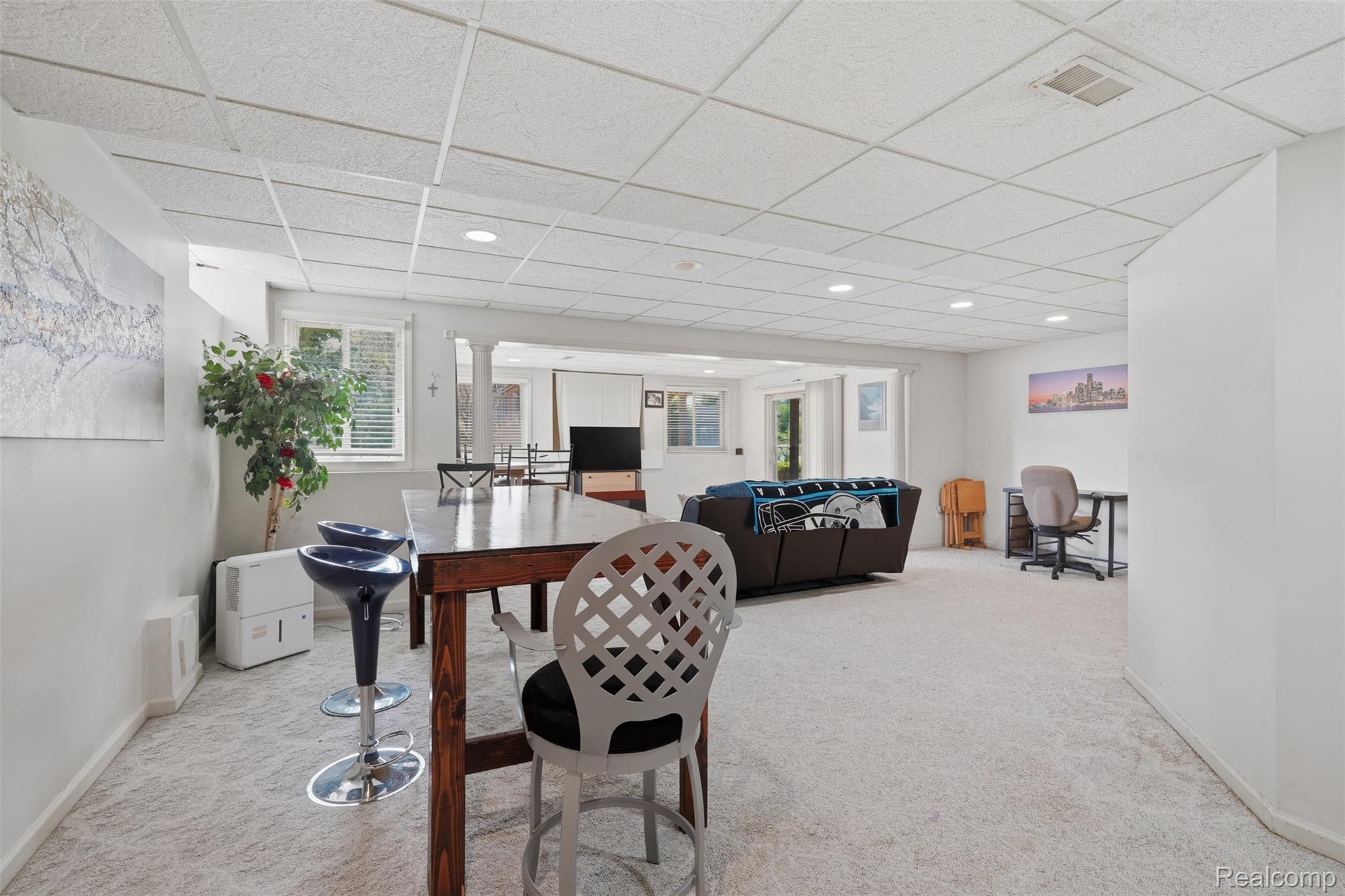 2935 Ivy Hill Drive