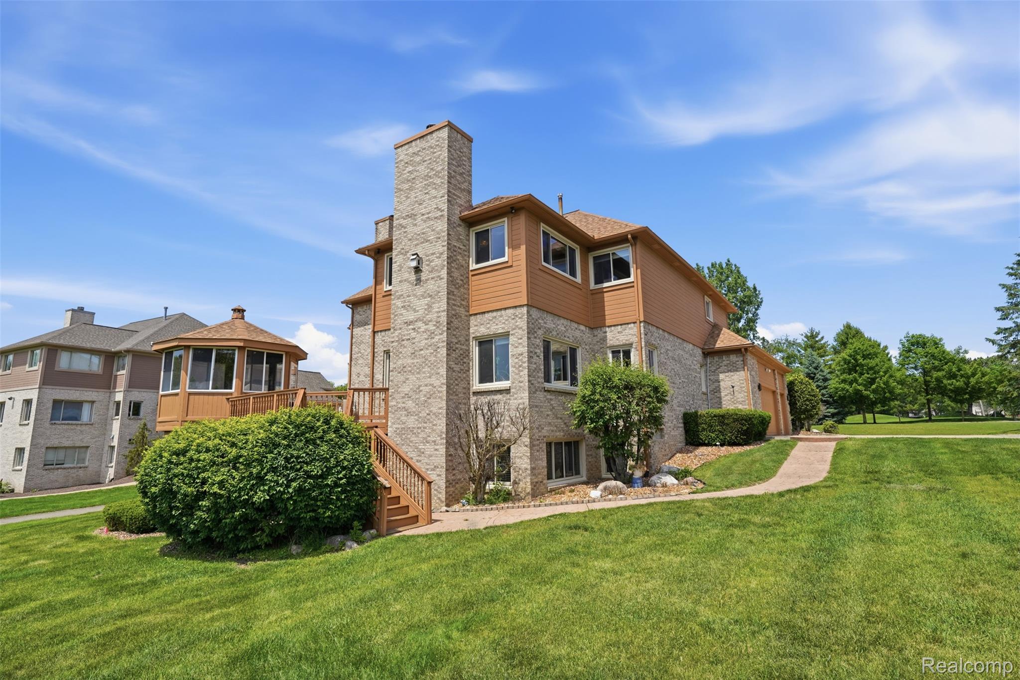 2935 Ivy Hill Drive