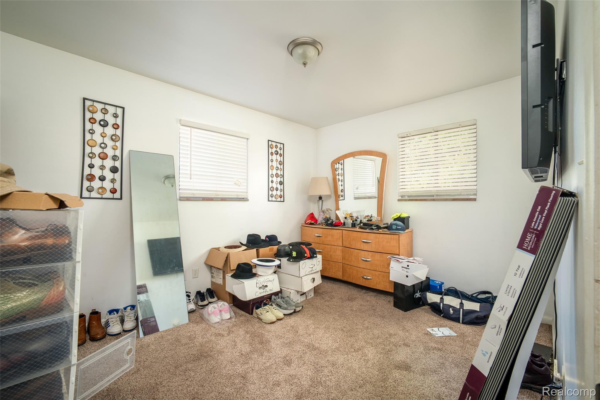 21328 Sloan Drive