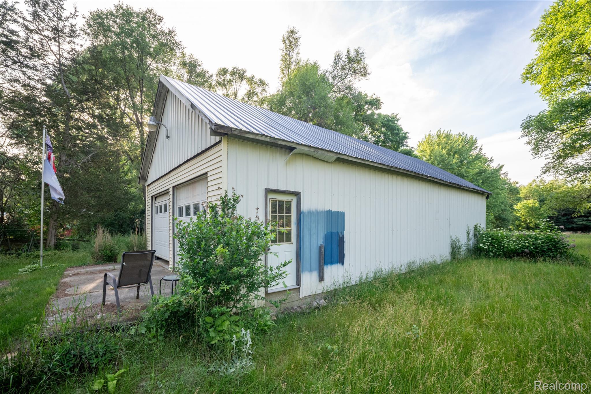 13882 Curtis Road