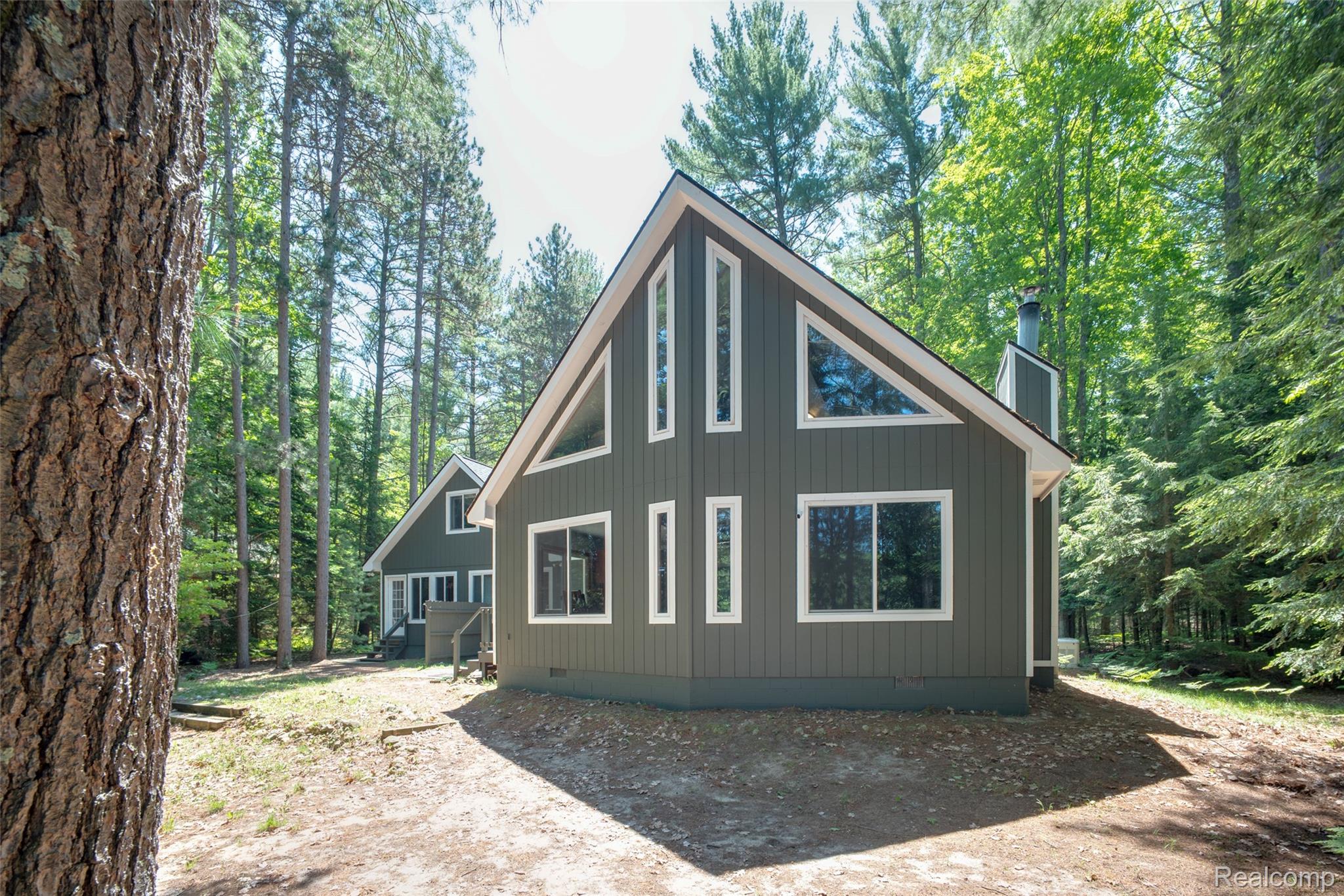 6954 AARWOOD Trail NW