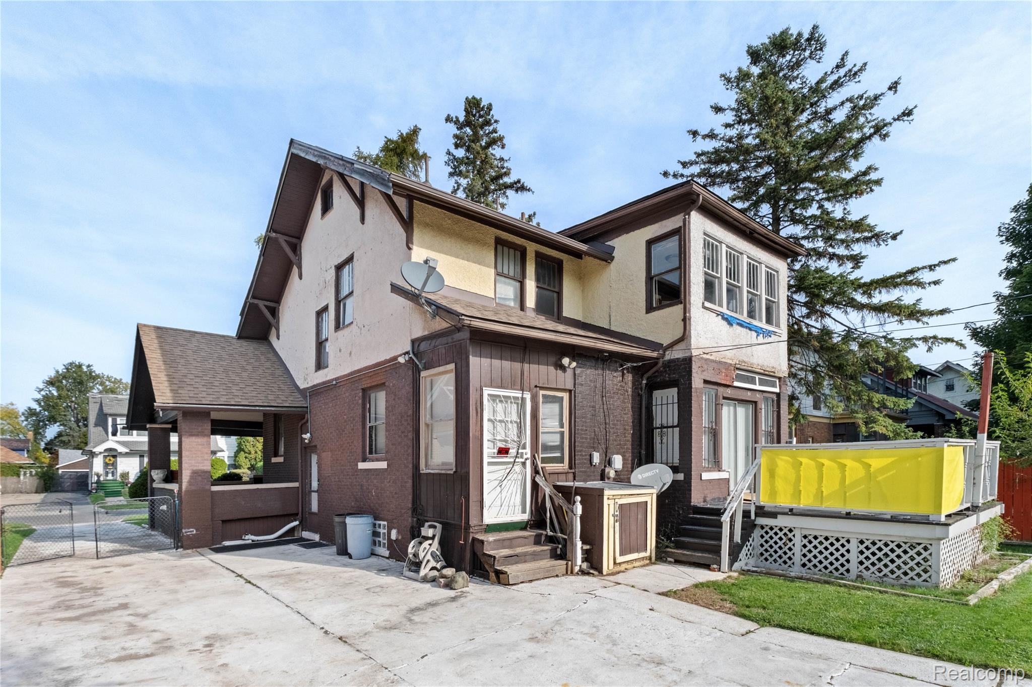 123 Moss Street