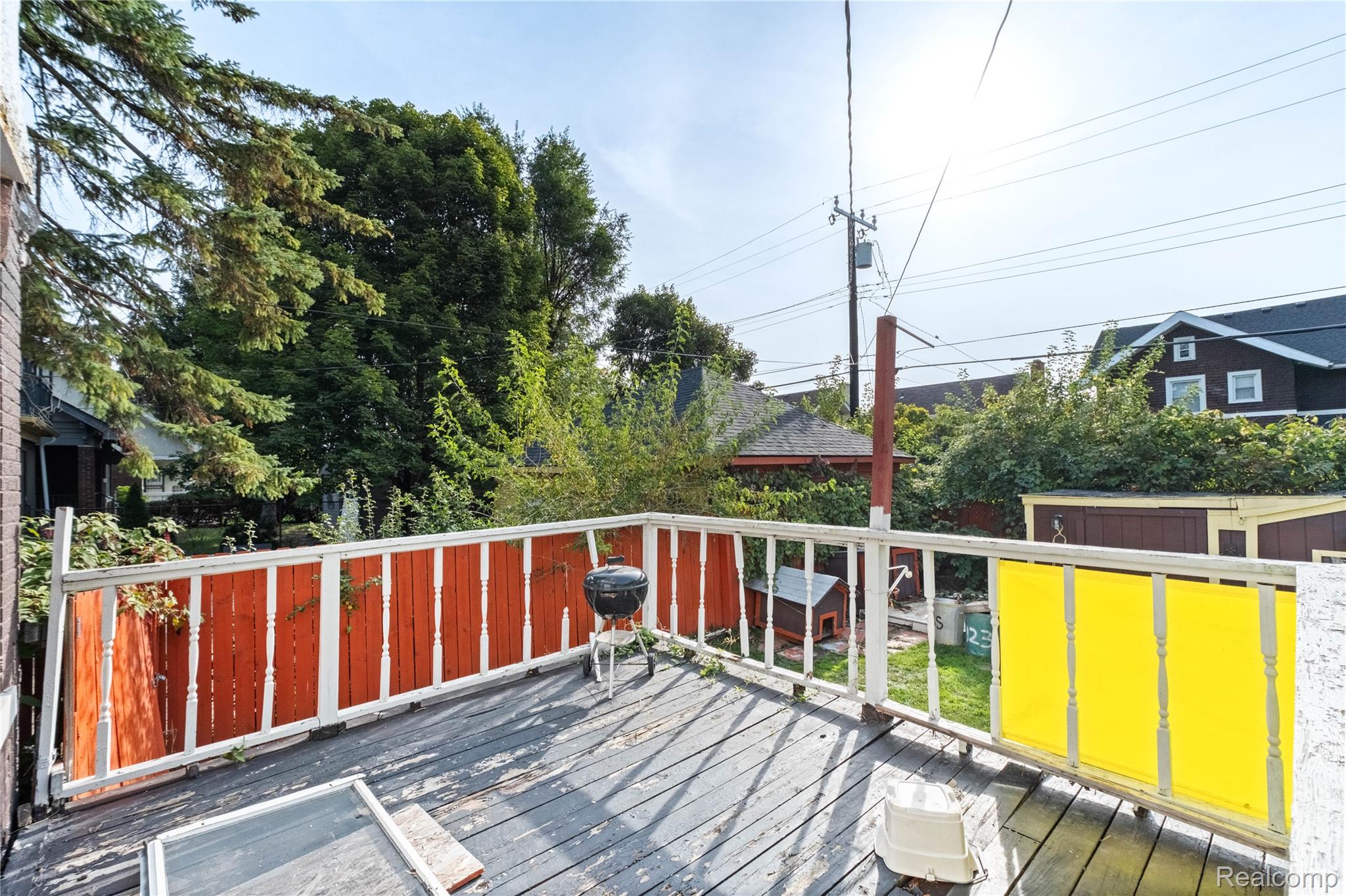 123 Moss Street