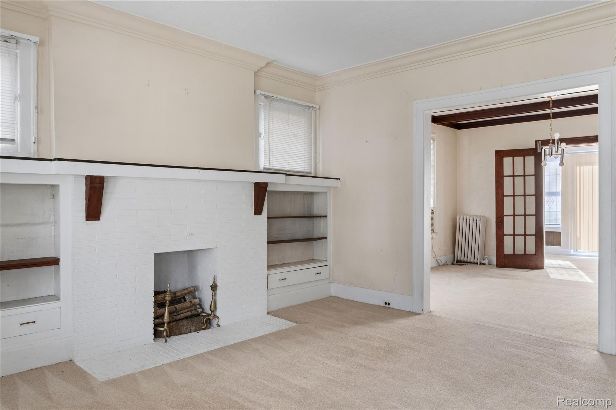 123 Moss Street