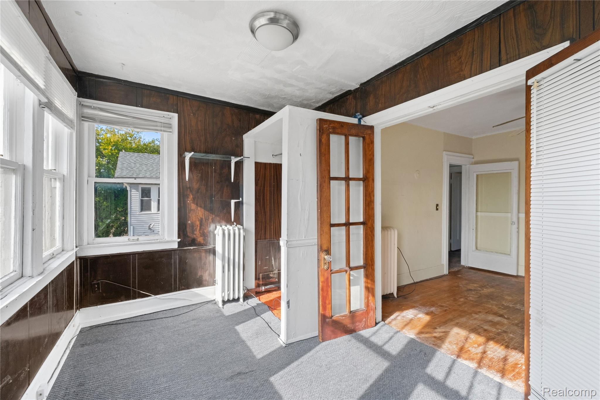 123 Moss Street