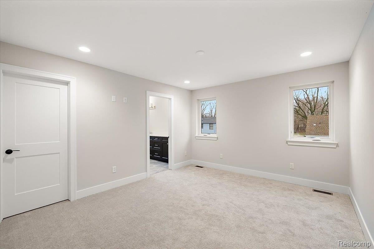 2921 Walsh Drive