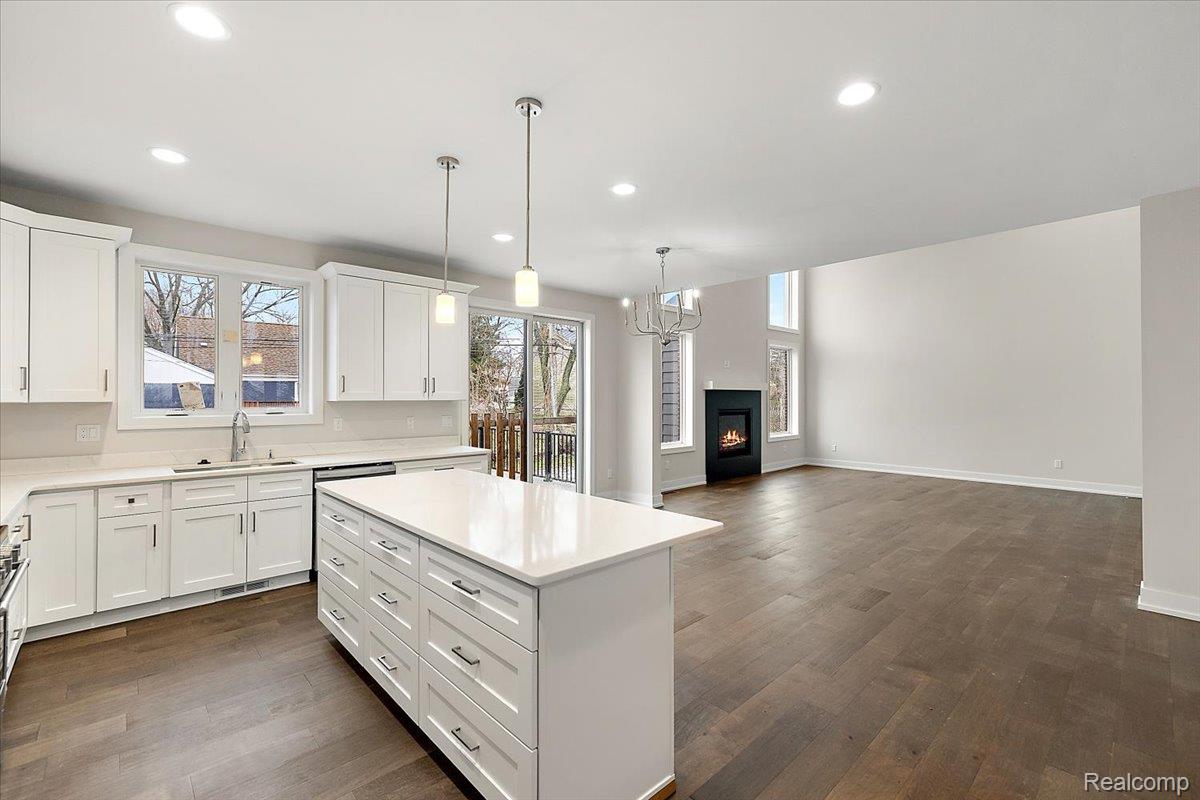 2921 Walsh Drive