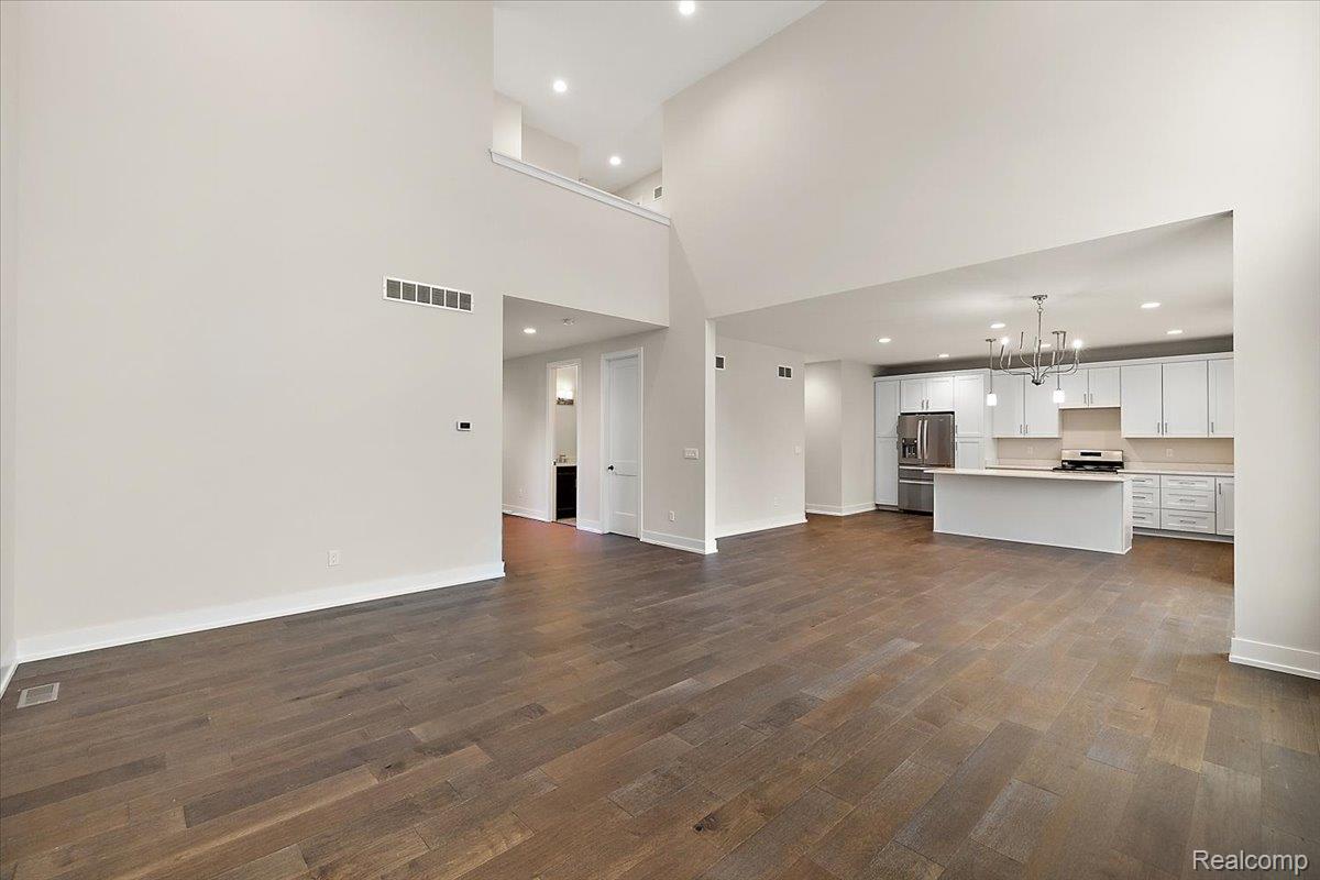 2921 Walsh Drive