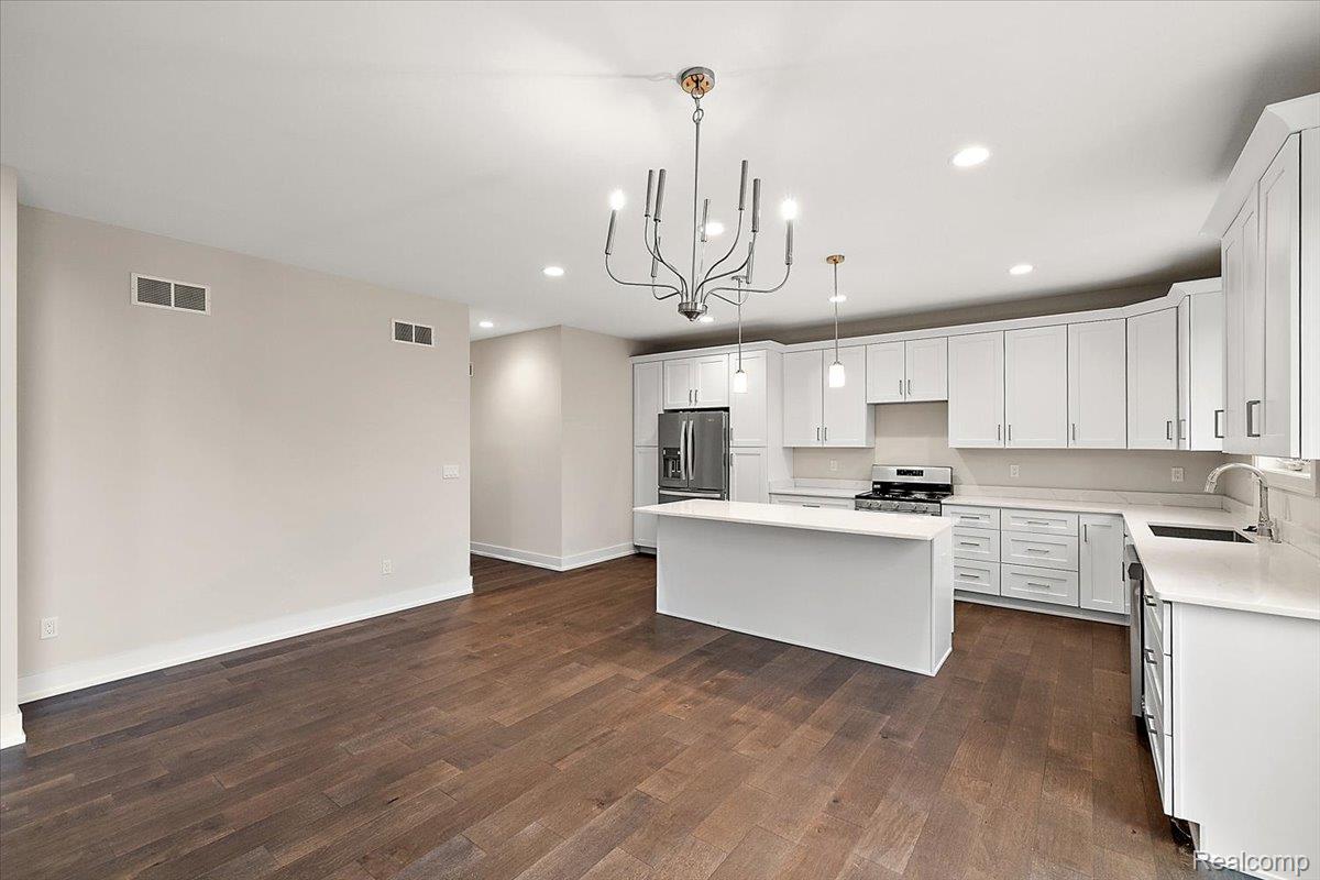 2921 Walsh Drive