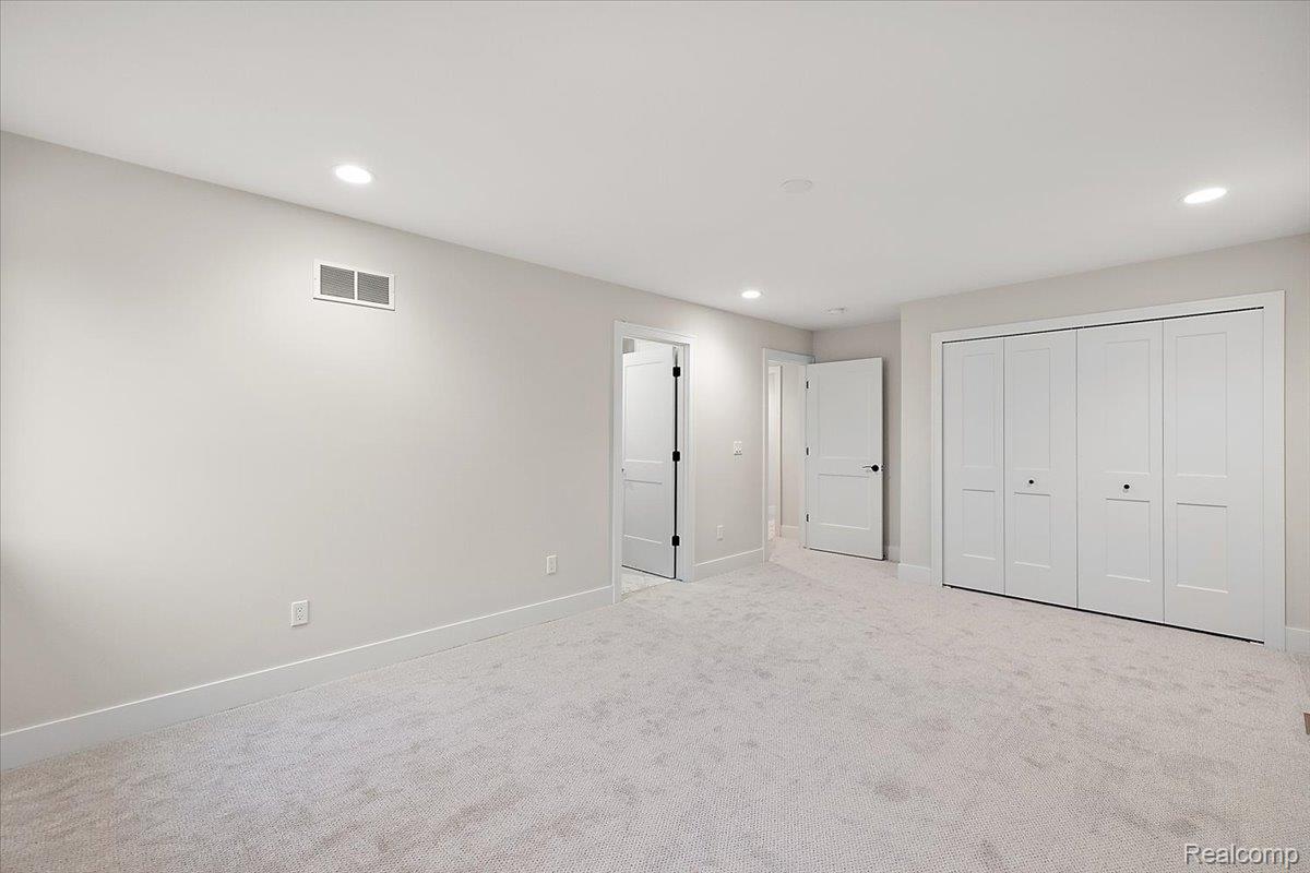 2921 Walsh Drive