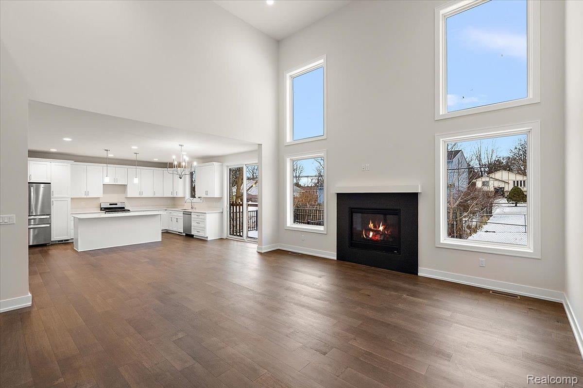 2911 Walsh Drive