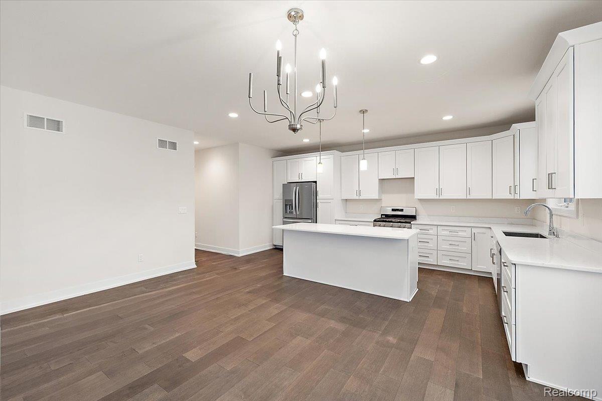 2911 Walsh Drive
