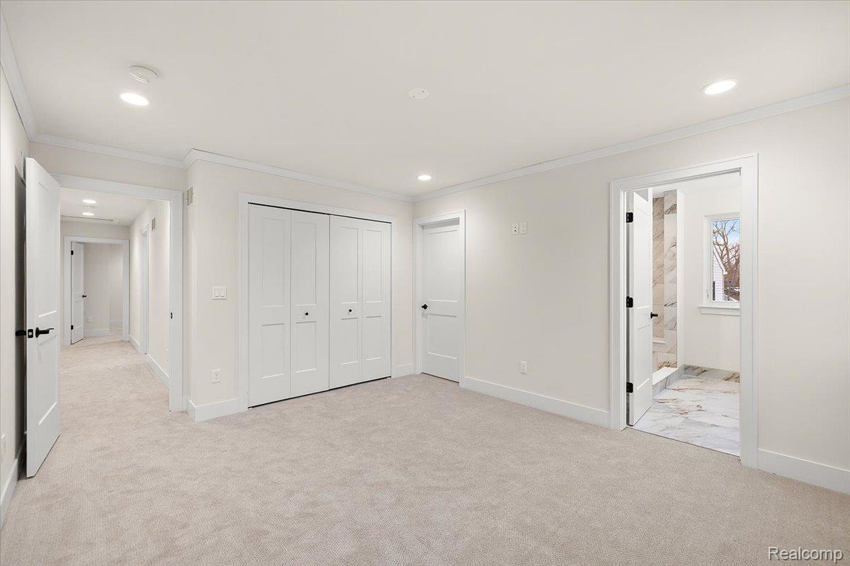 2911 Walsh Drive