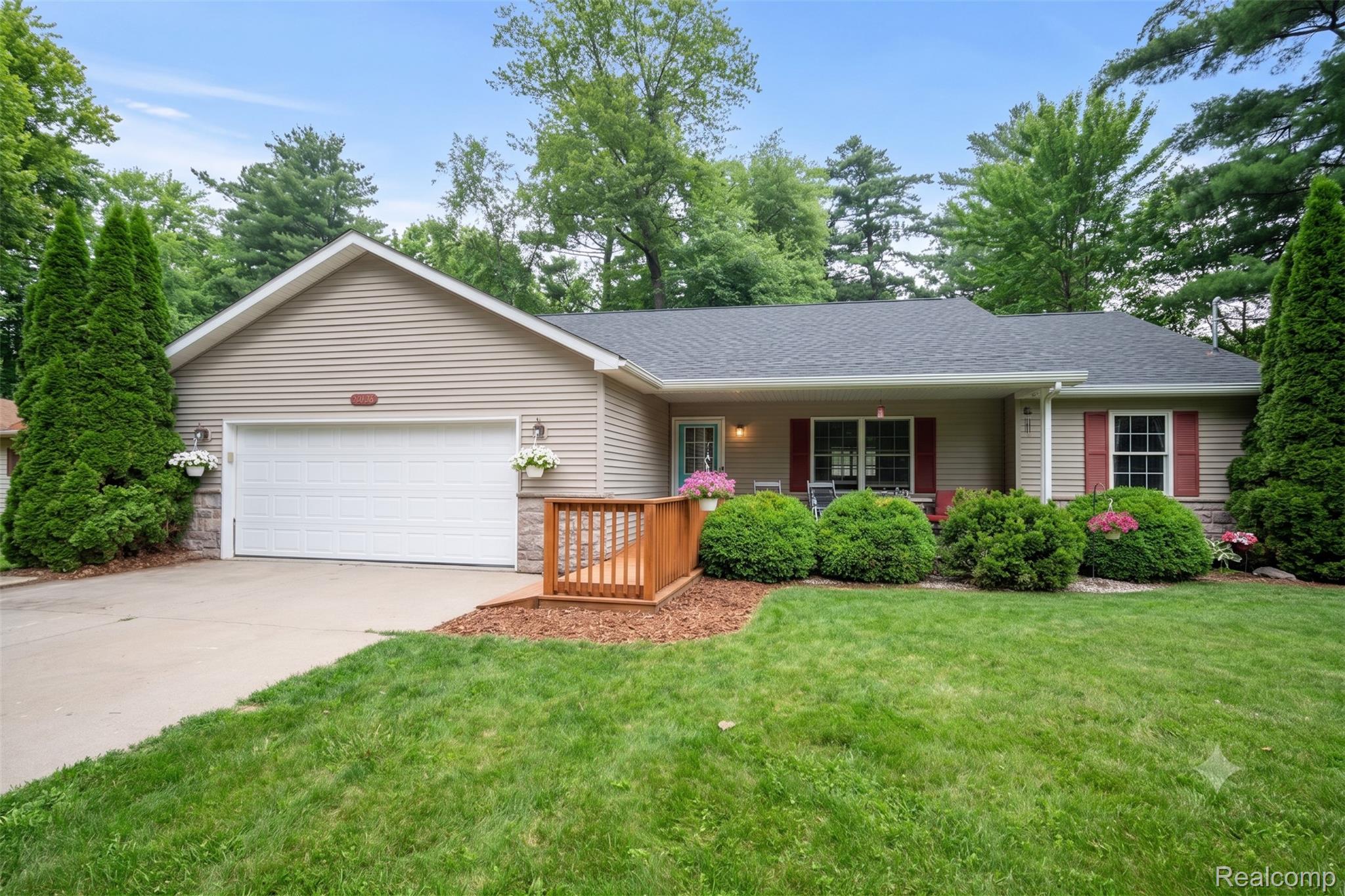 5075 Tacora Trail