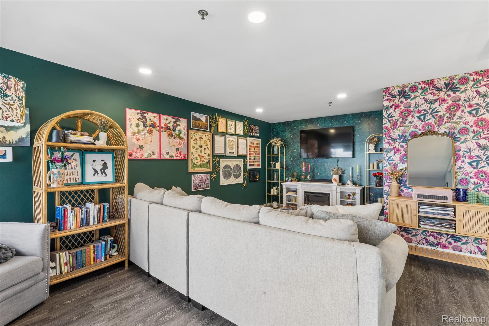1001 W Jefferson Avenue Unit: 300-7H