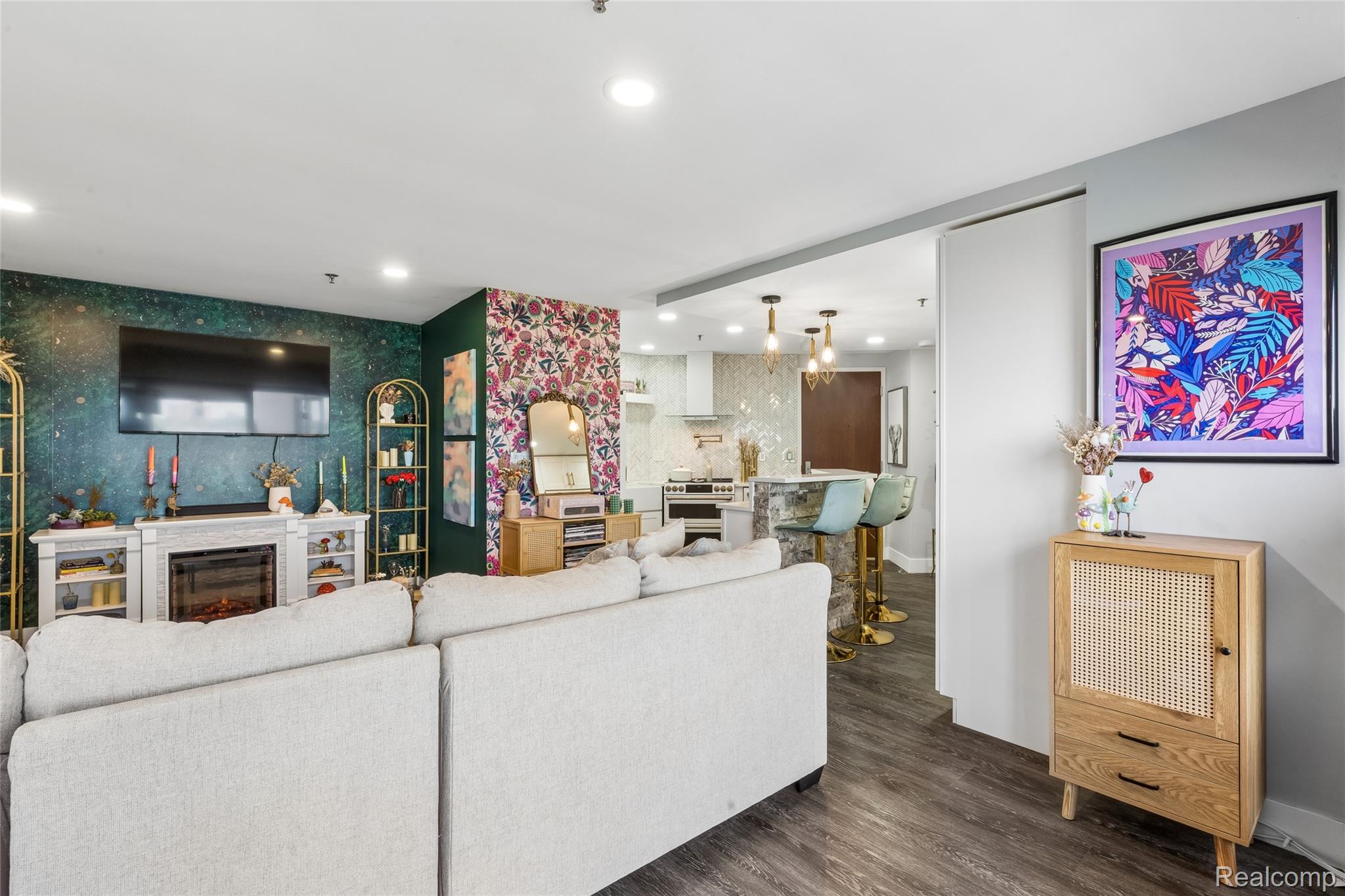 1001 W Jefferson Avenue Unit: 300-7H