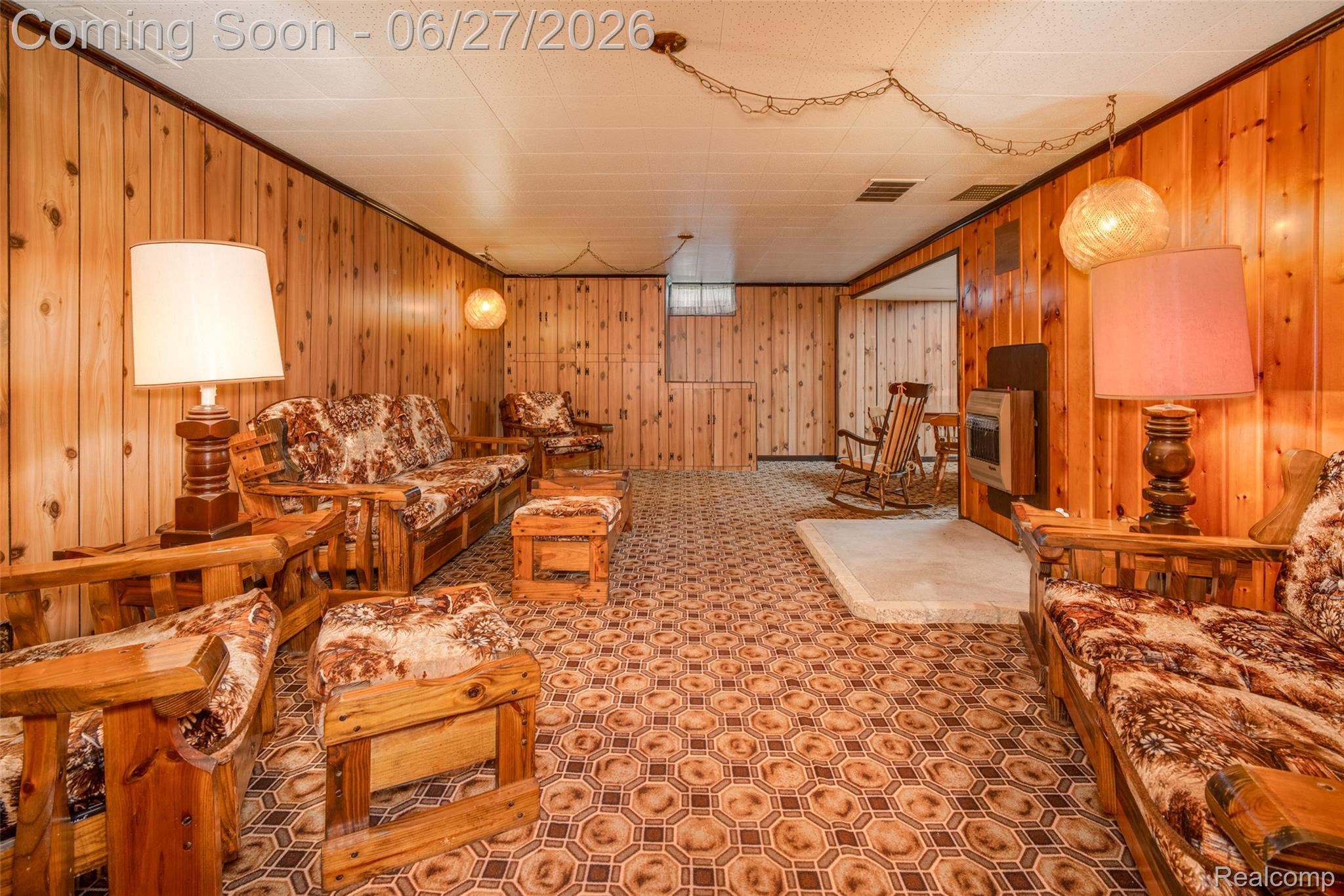 10086 N Lewis Road