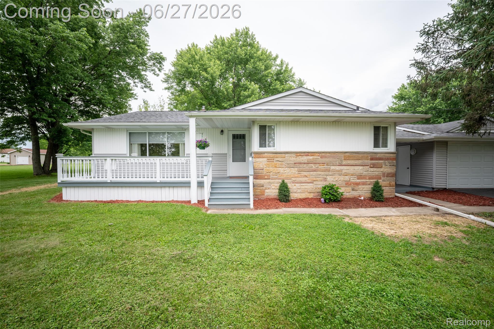 10086 N Lewis Road