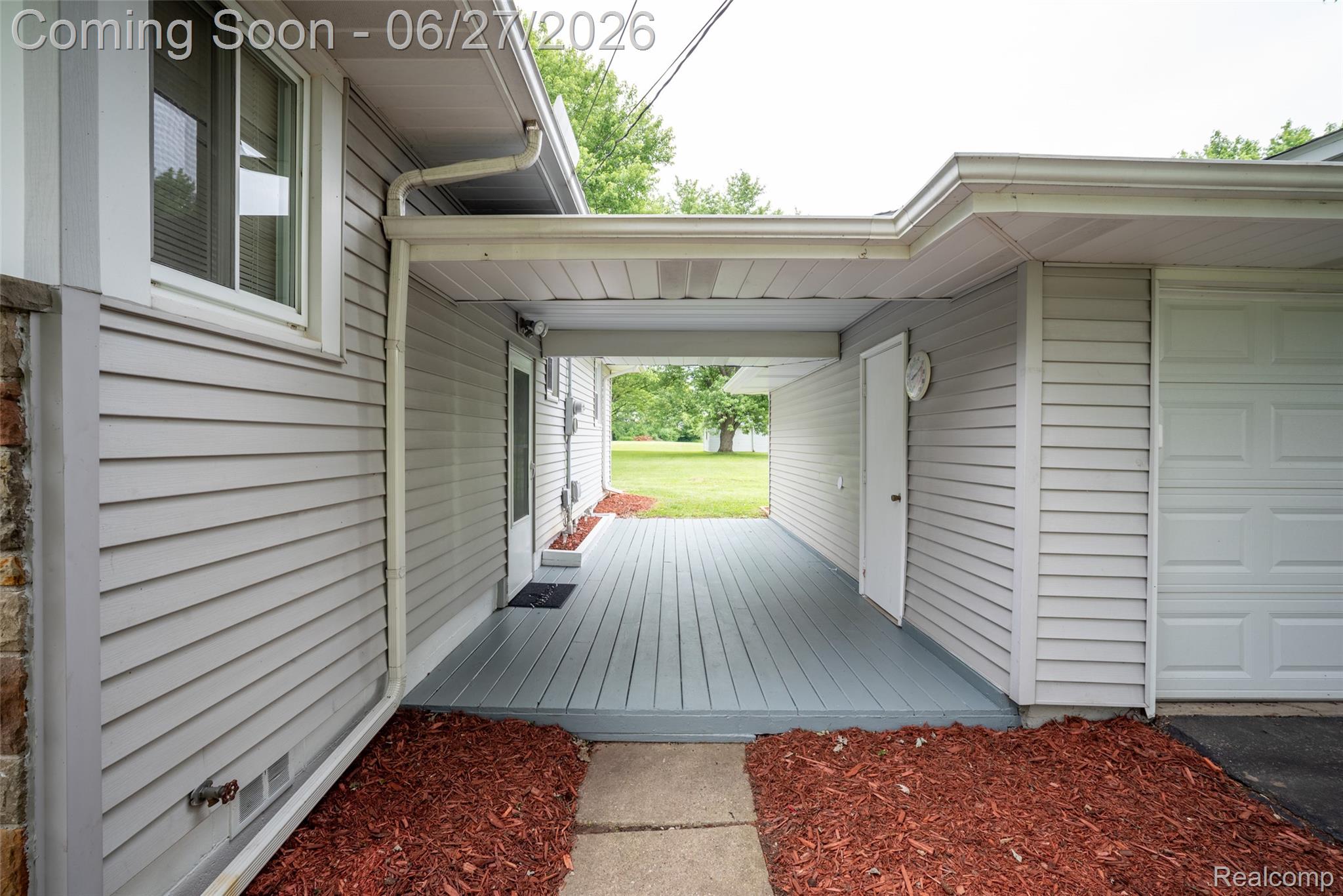 10086 N Lewis Road