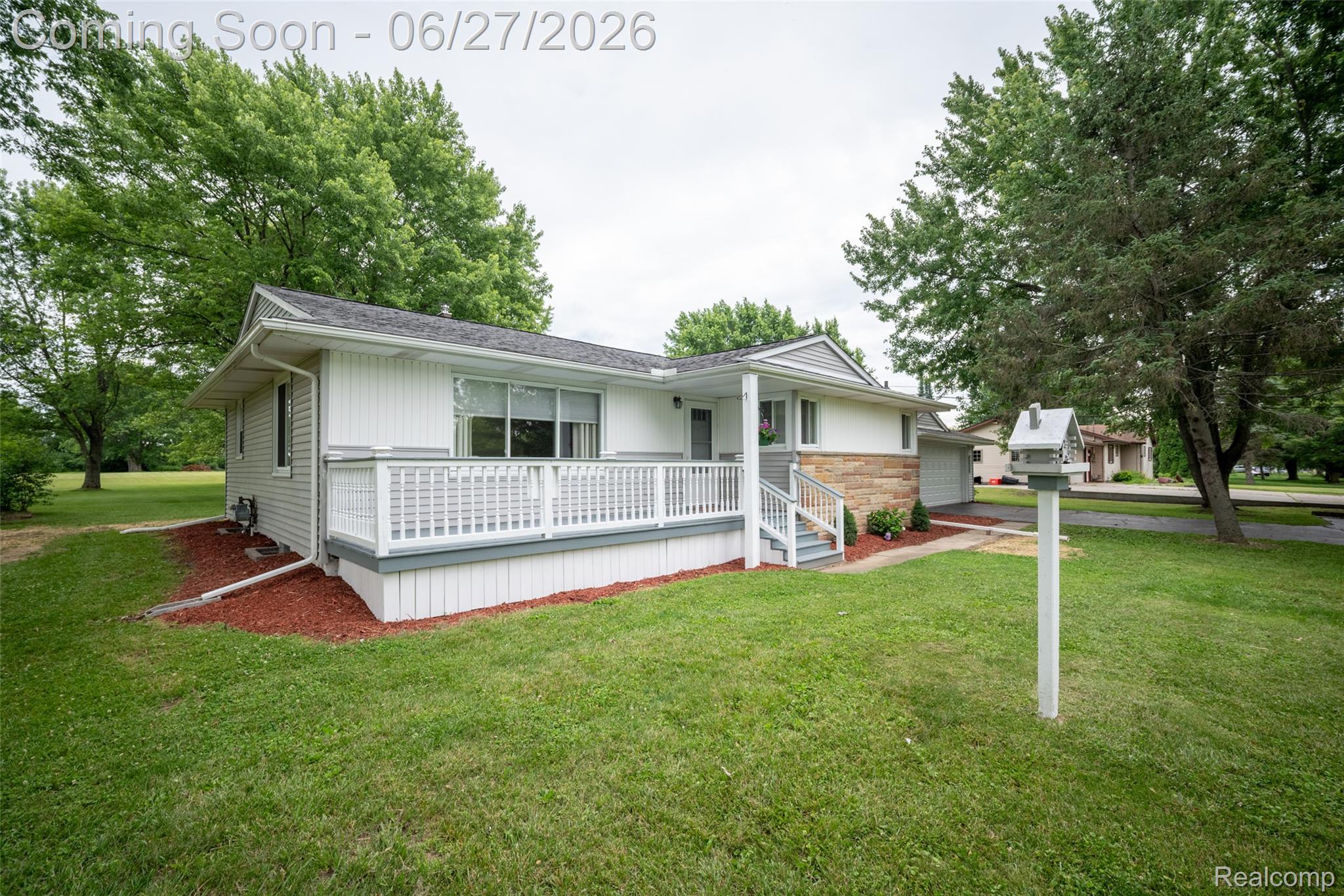 10086 N Lewis Road