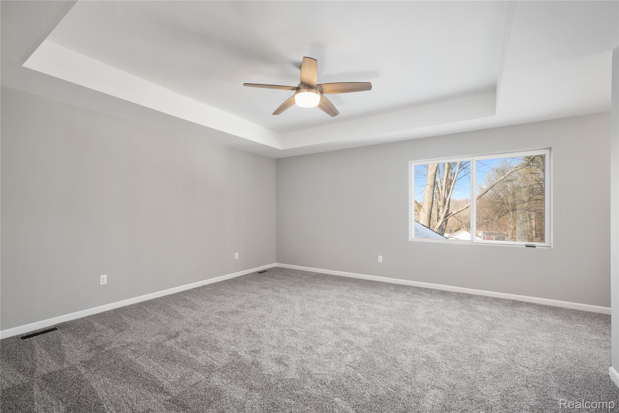 16085 Catalpa Ridge Drive