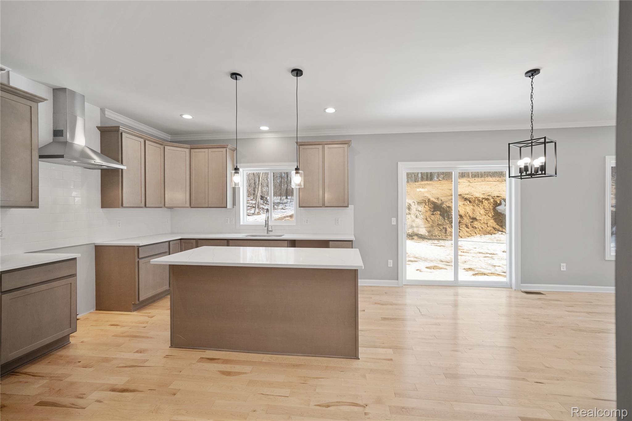 16085 Catalpa Ridge Drive
