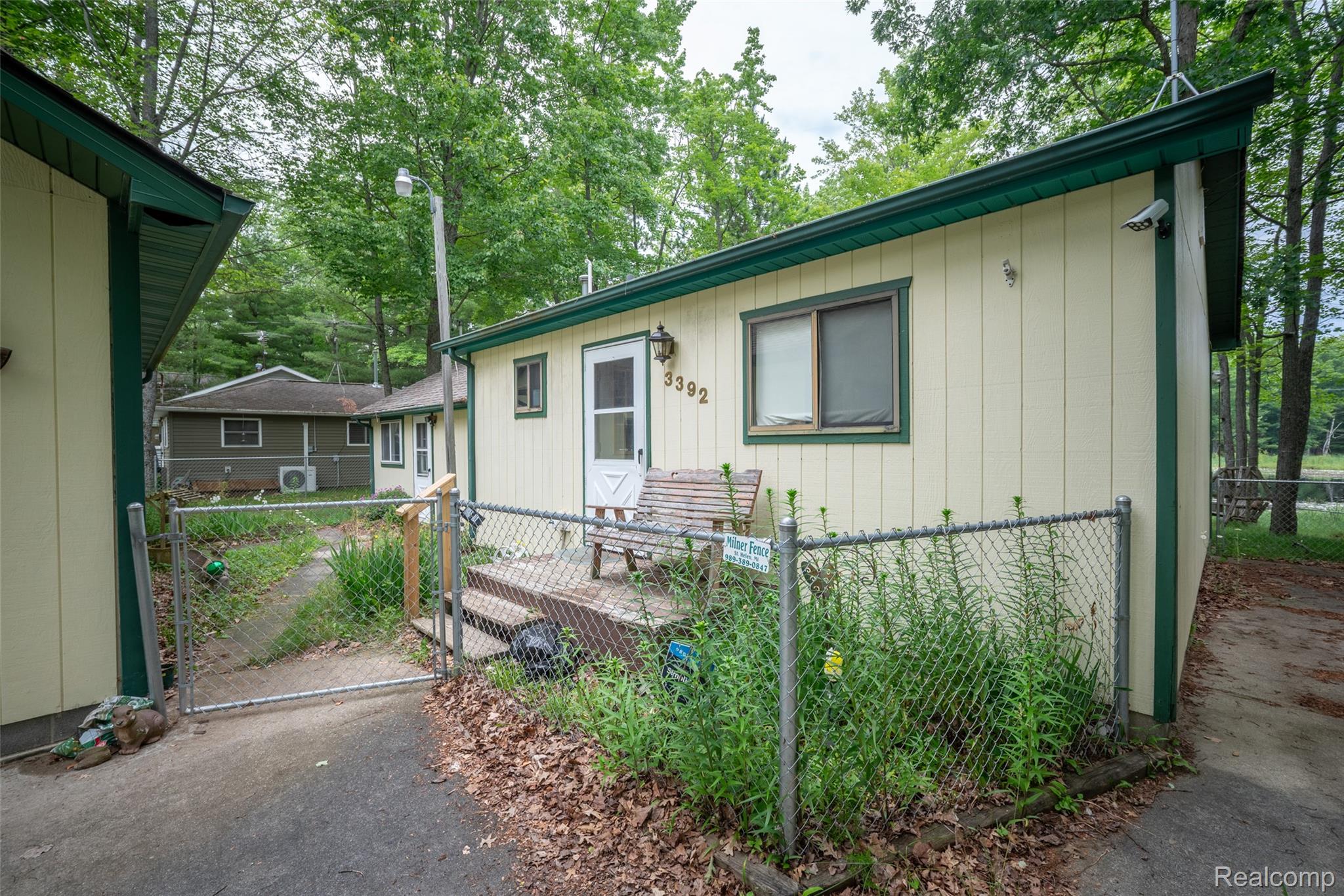 3392 Columbia Drive