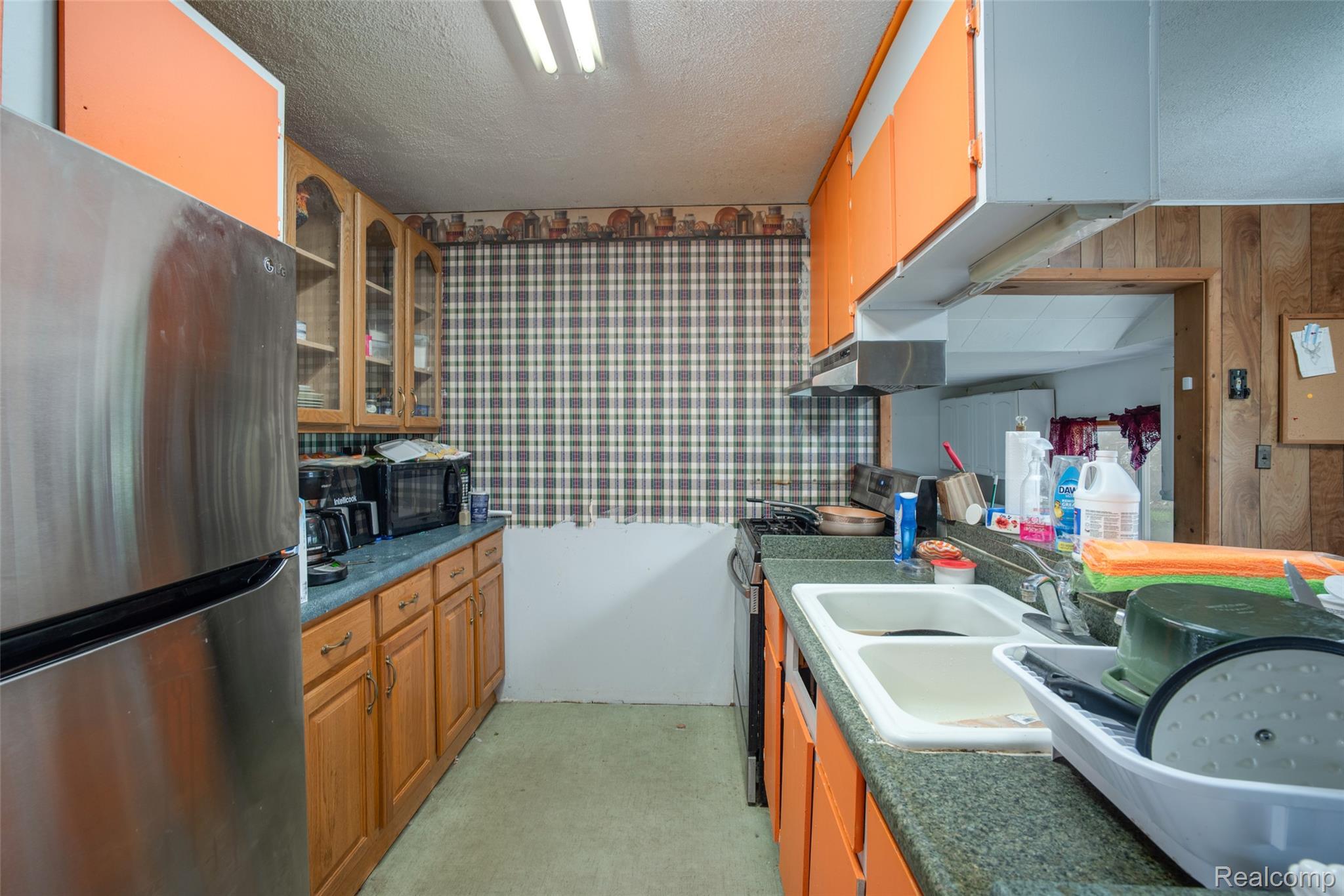 3392 Columbia Drive