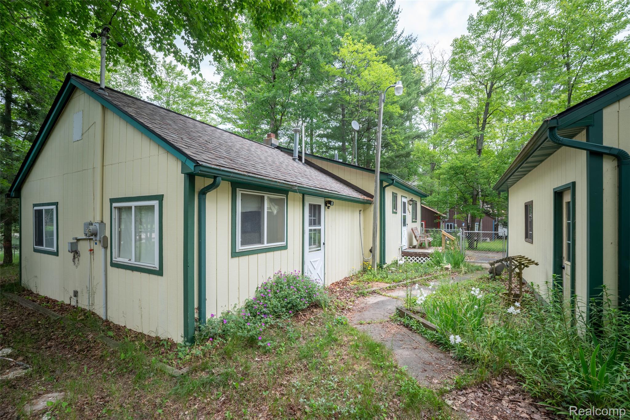 3392 Columbia Drive