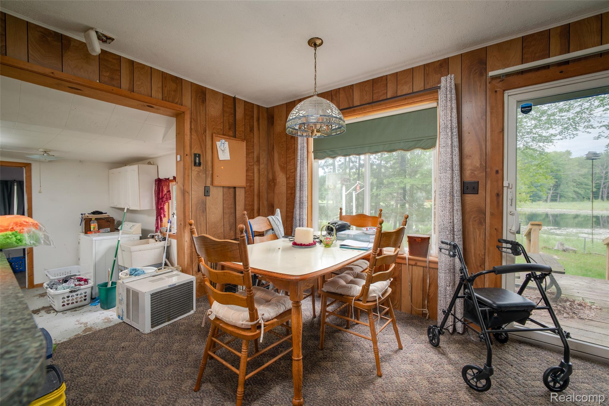 3392 Columbia Drive