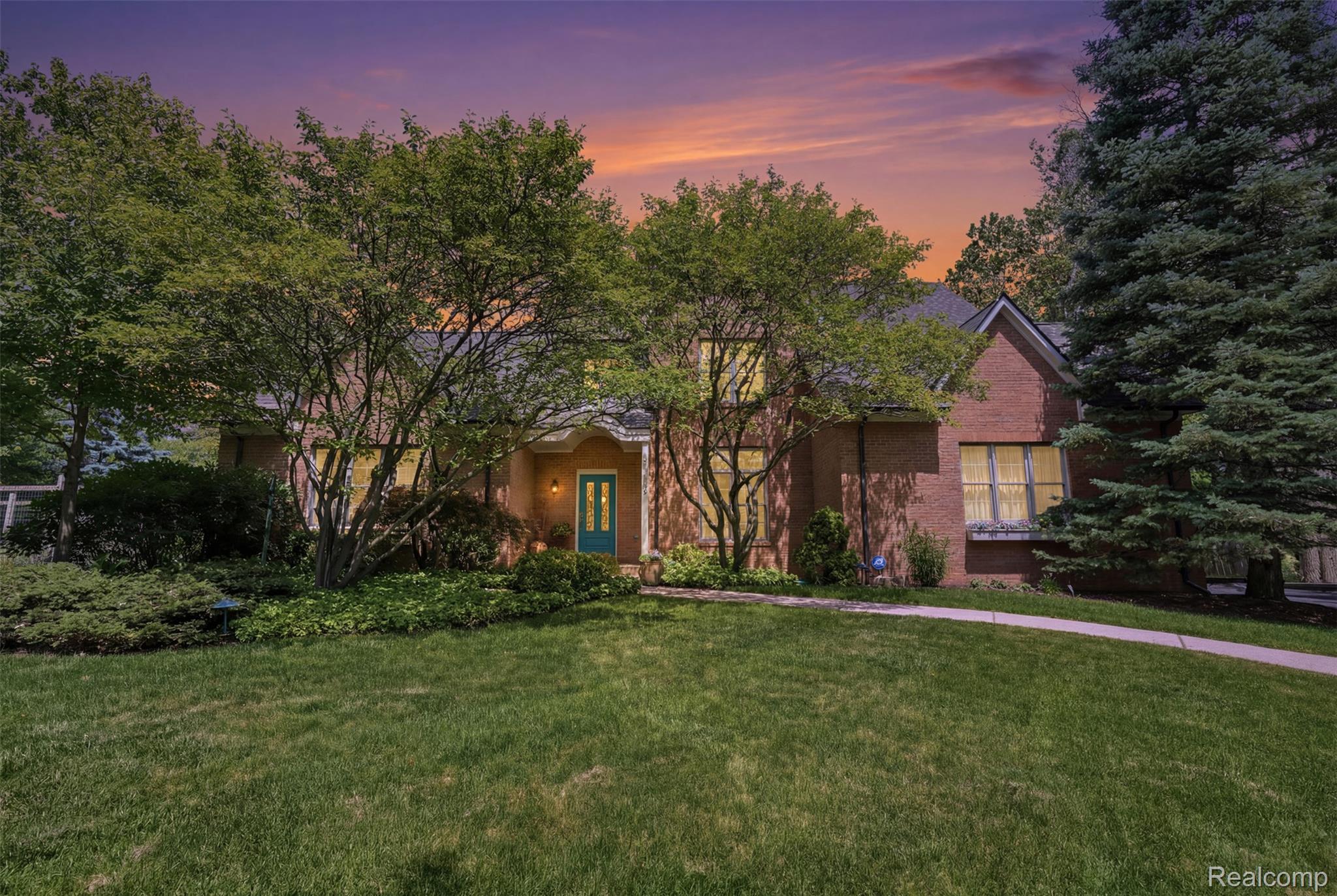 34555 Quaker Valley Road