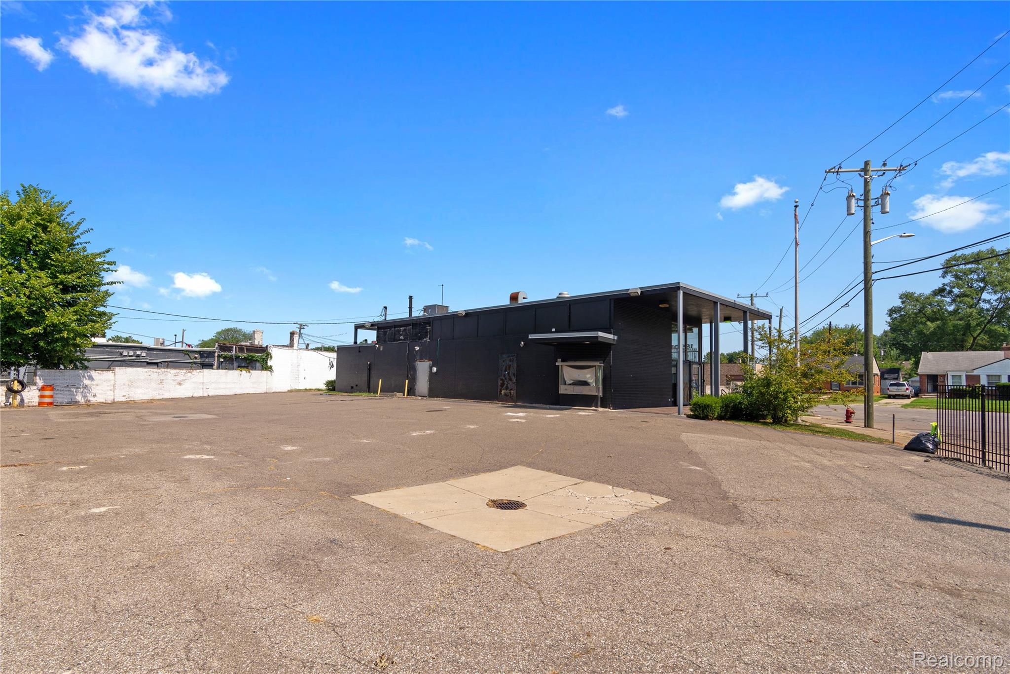 18901 Kelly Road