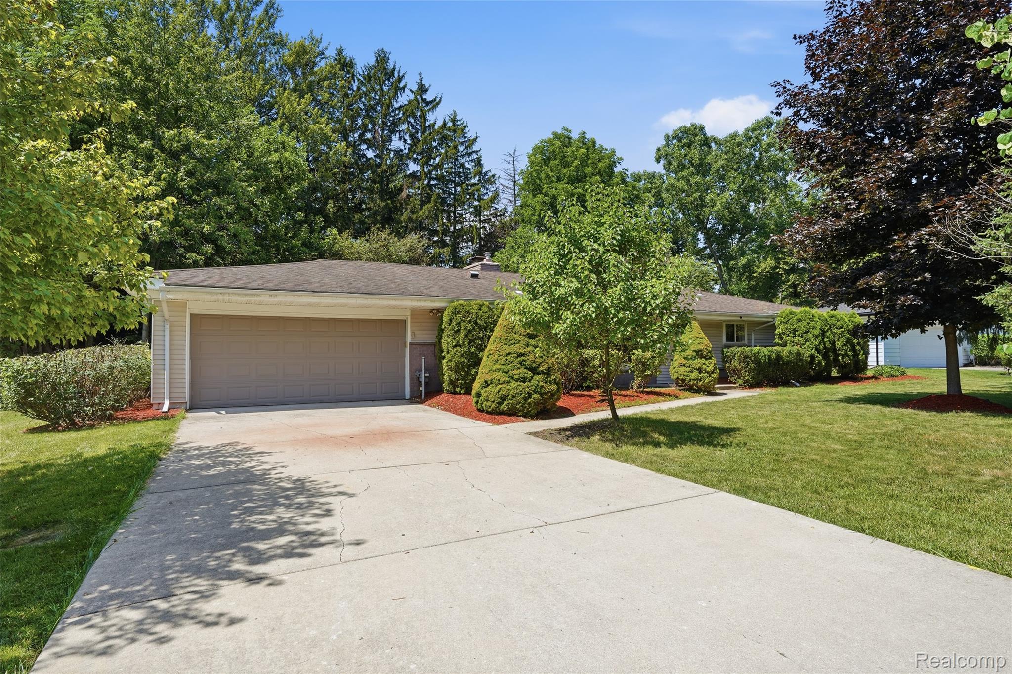 7264 S Tratham Court