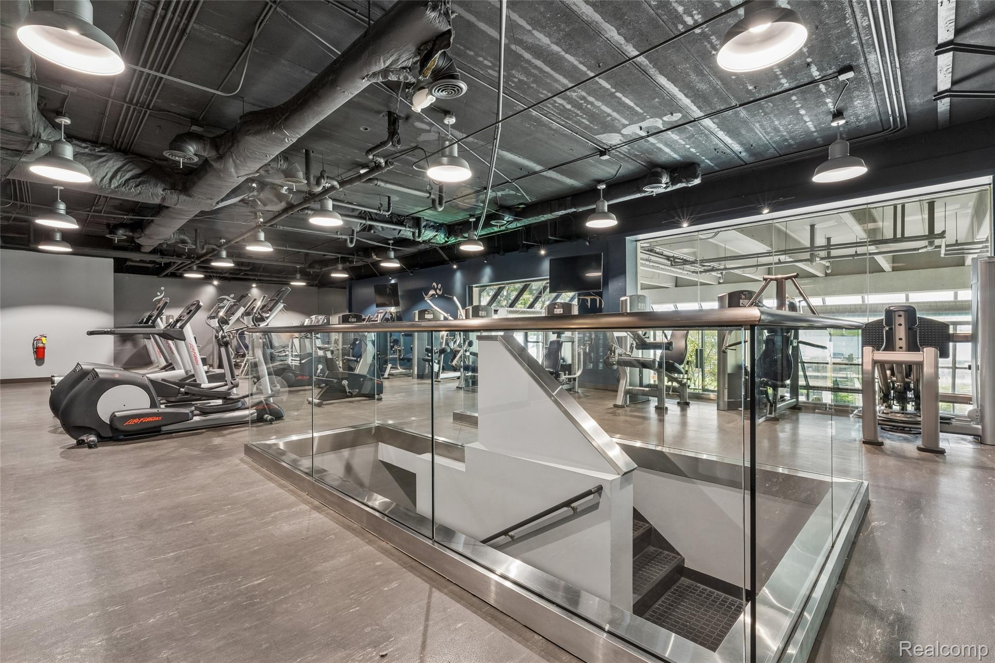 1001 W Jefferson Avenue Unit: 2a