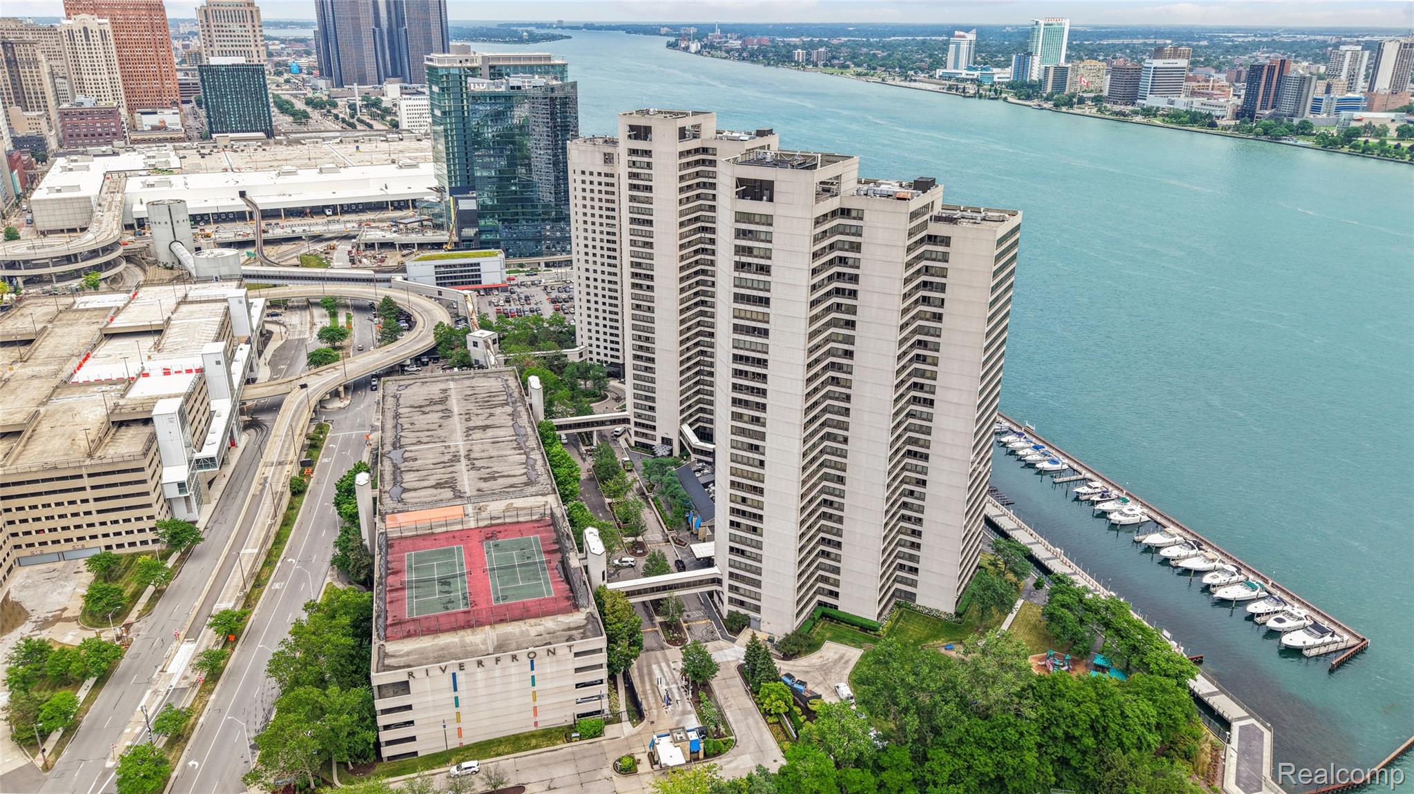 1001 W Jefferson Avenue Unit: 2a