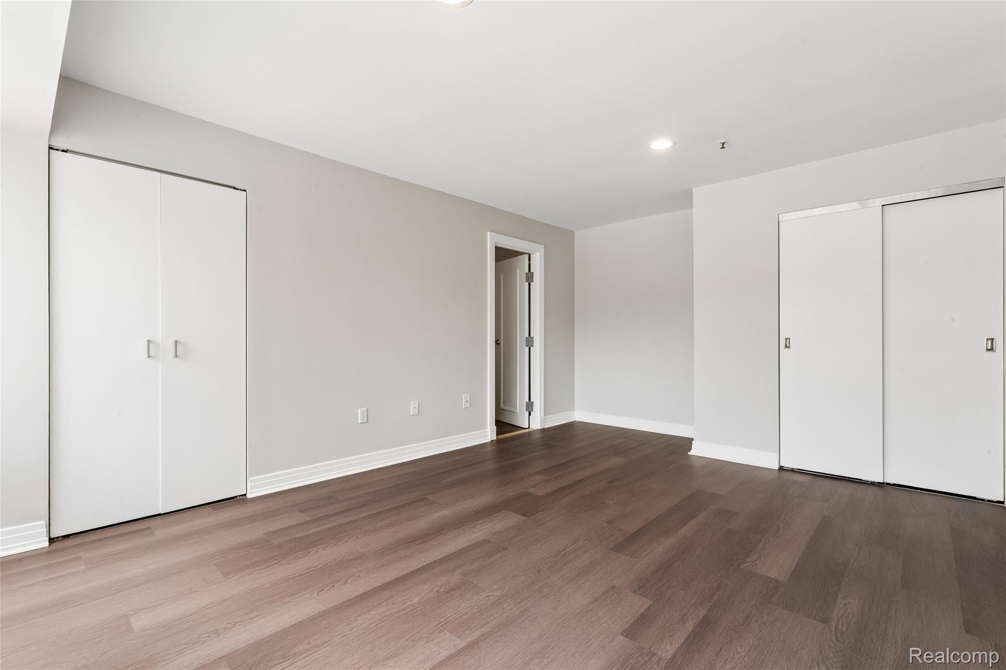 1001 W Jefferson Avenue Unit: 2a