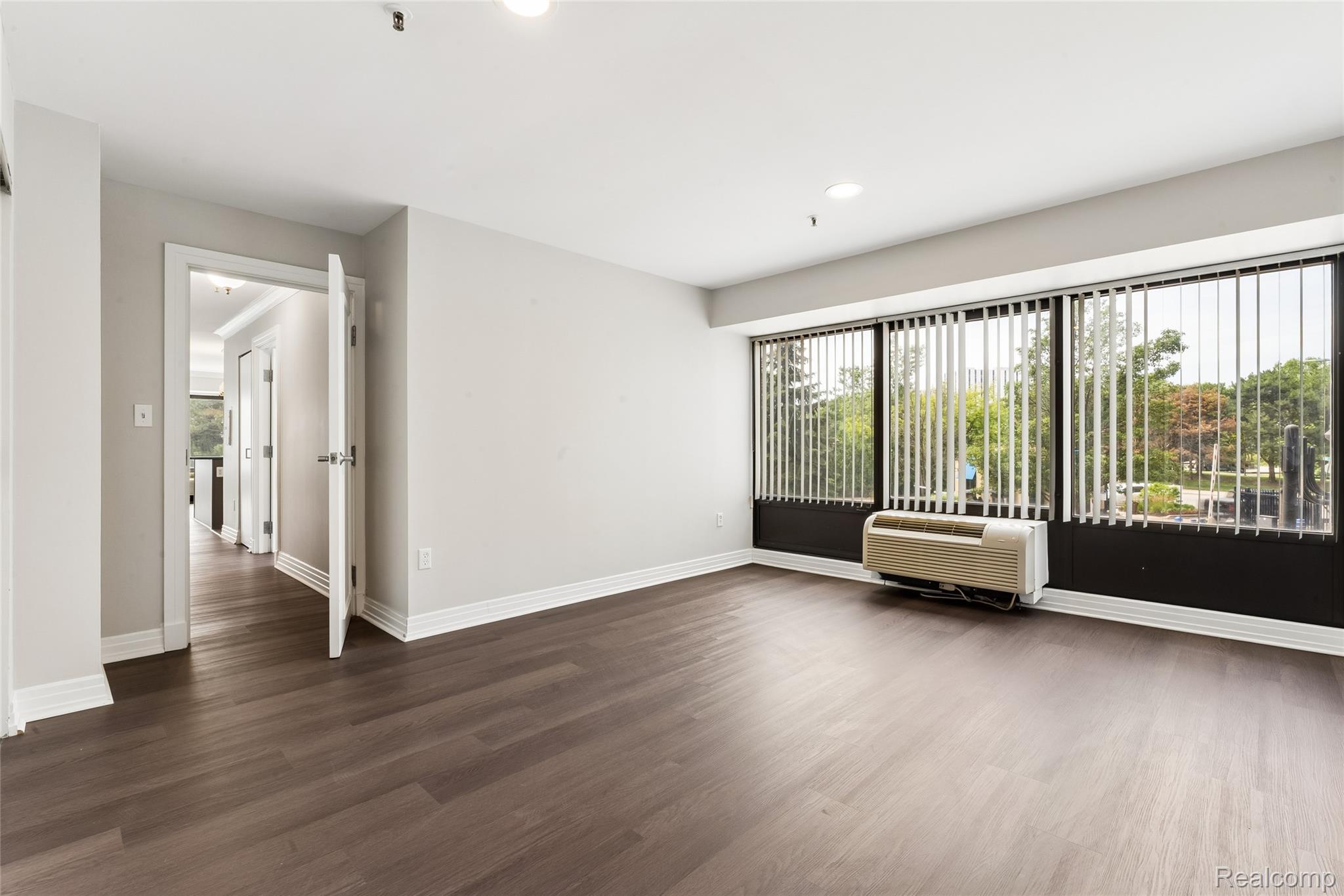 1001 W Jefferson Avenue Unit: 2a