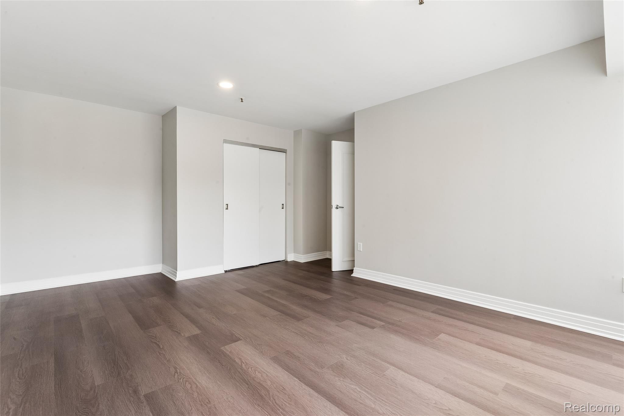 1001 W Jefferson Avenue Unit: 2a