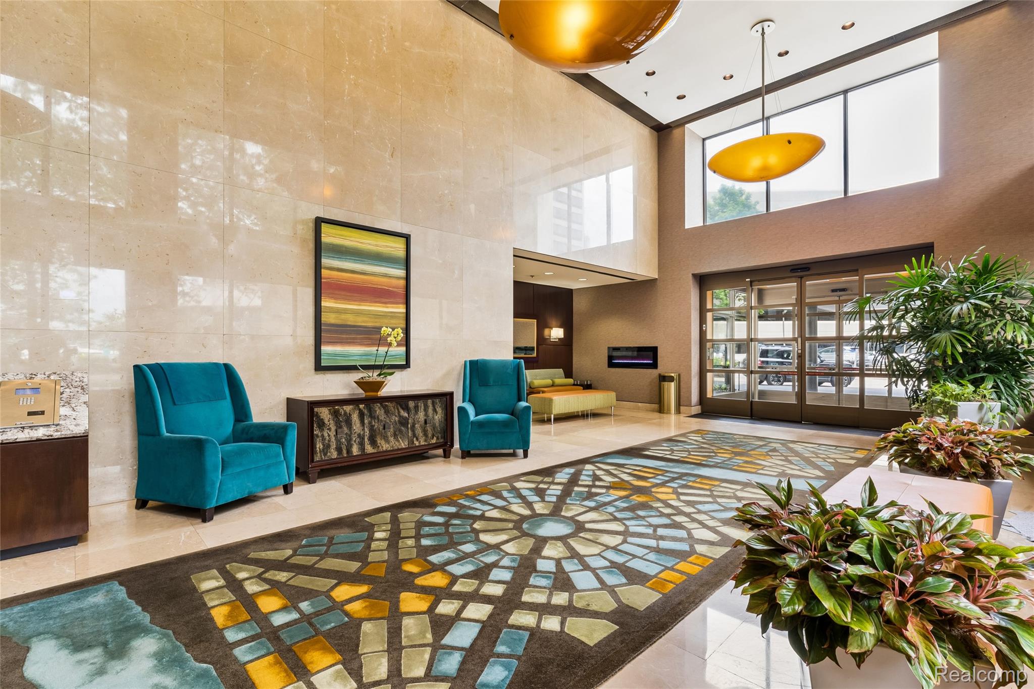 1001 W Jefferson Avenue Unit: 2a
